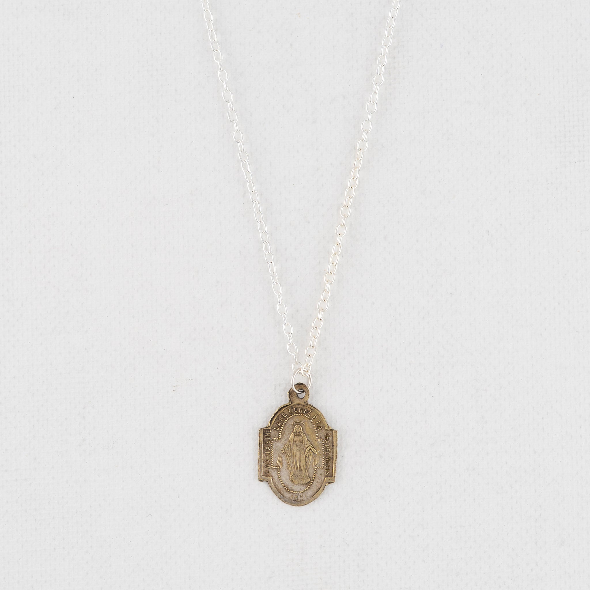 Vintage Medal Miraculous Mary v371