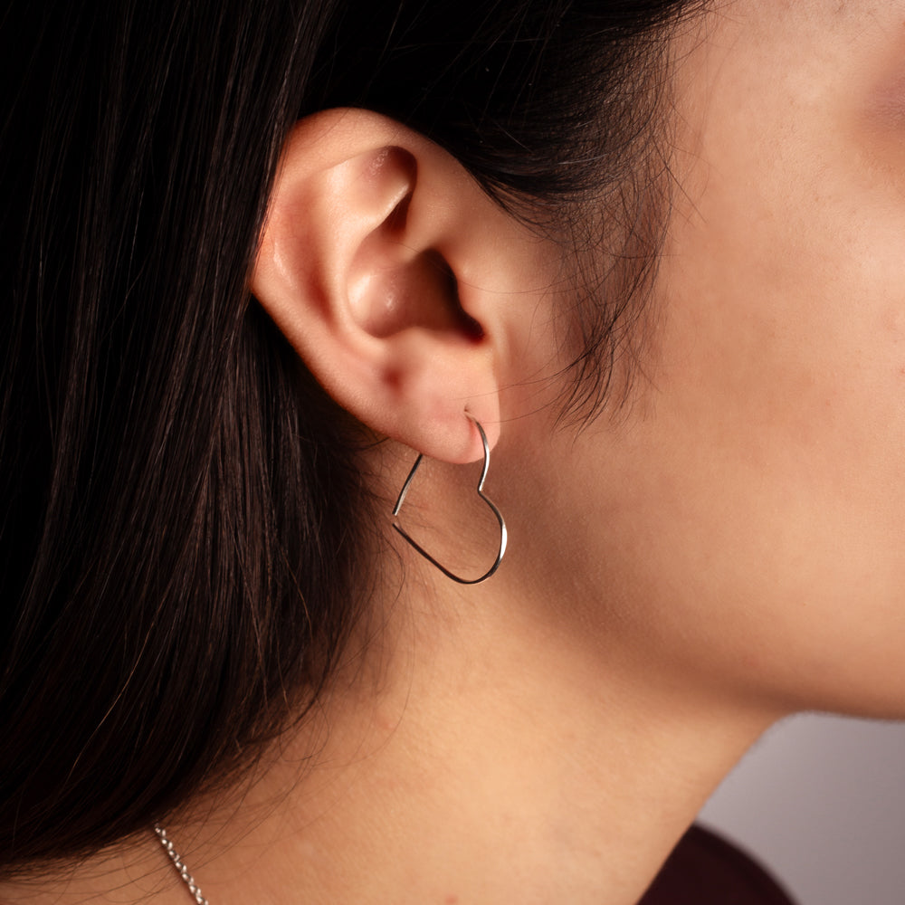 Heart Threader Hoop in Silver - 1" - FINAL SALE