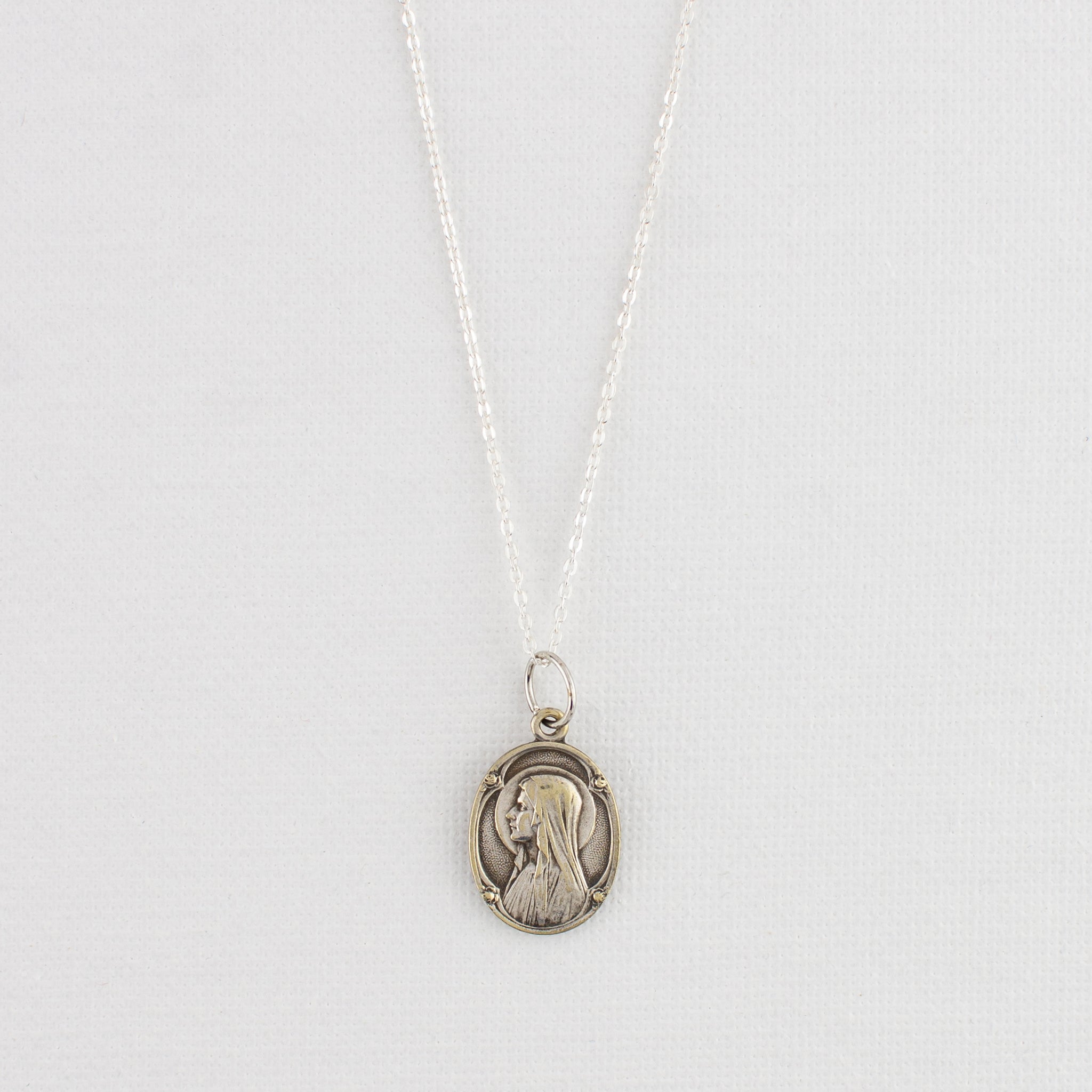 Vintage Medal Lourdes v313