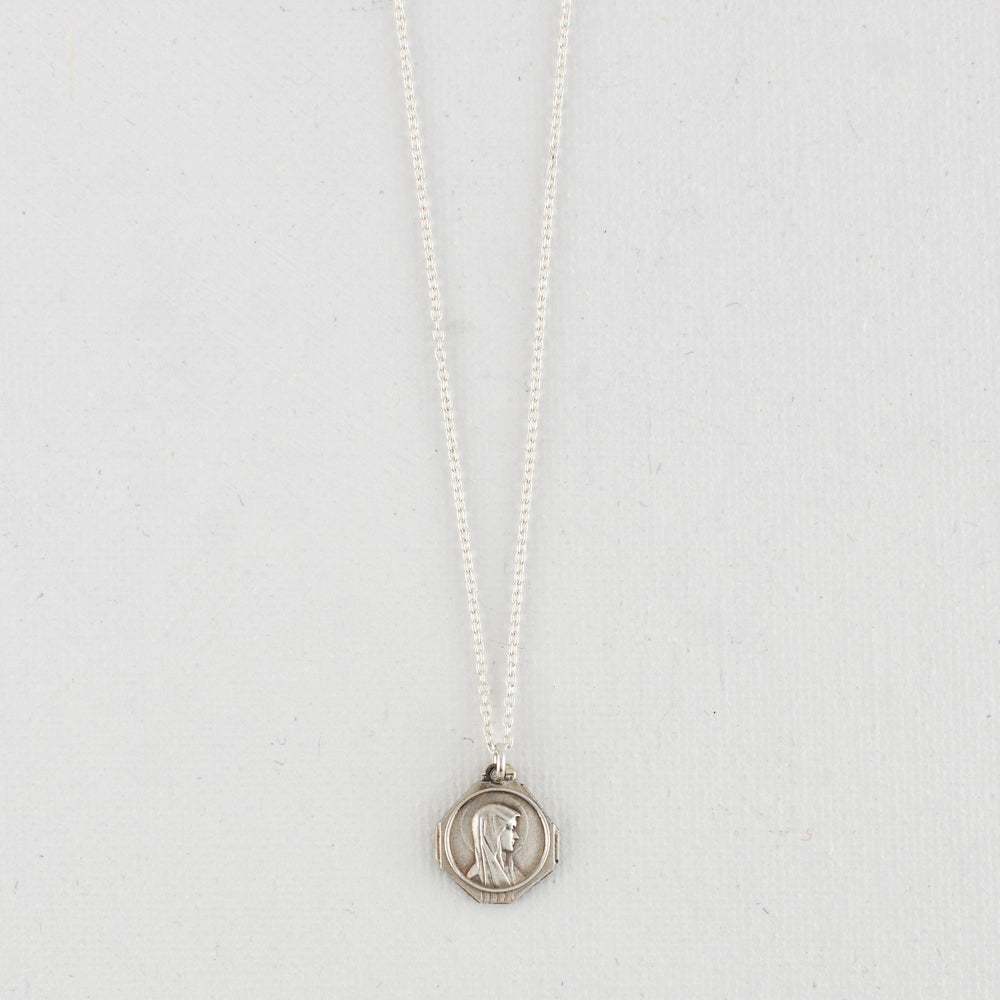 Vintage Medal Lourdes v80