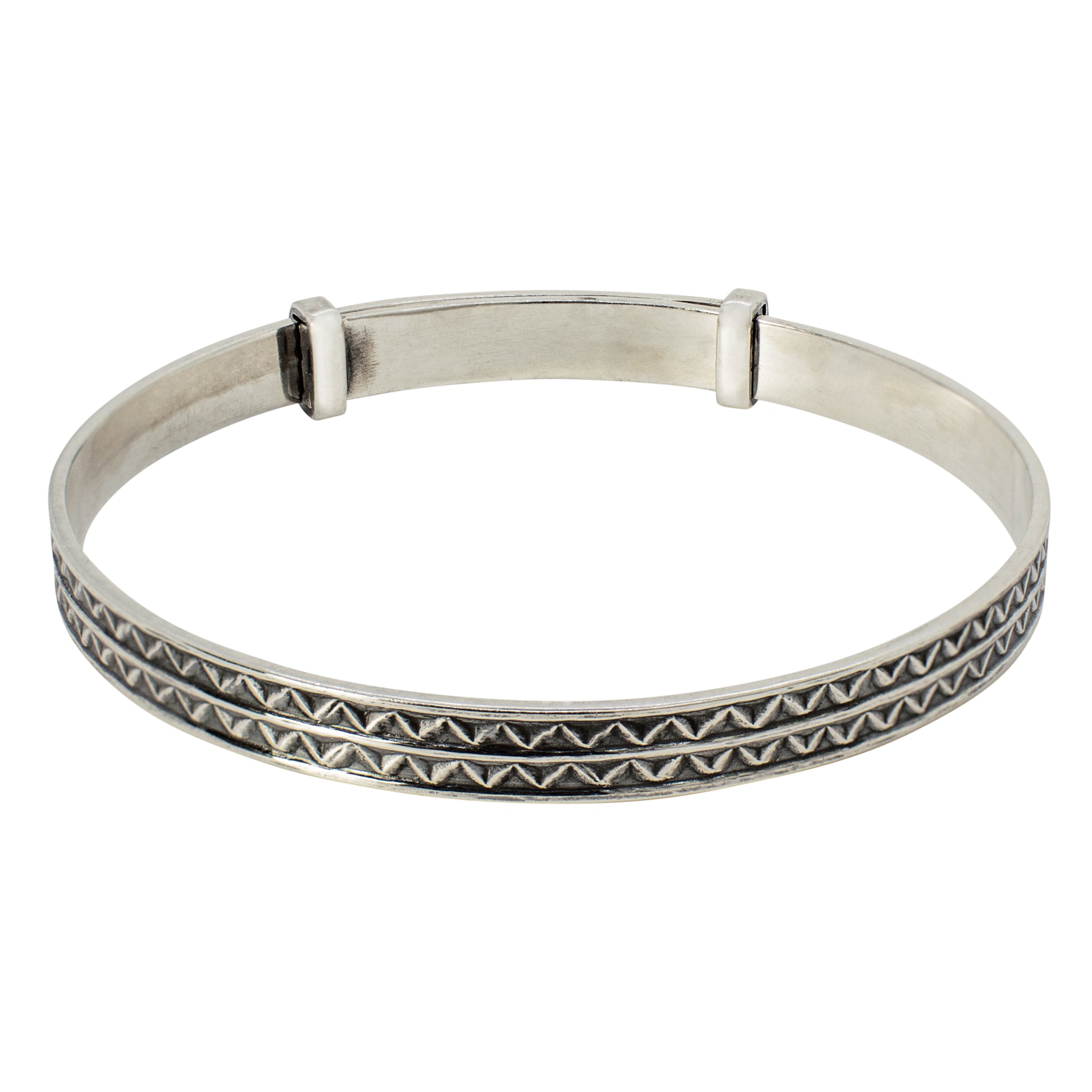 Cinching Belt Bangle in Antiqued Silver - Zigzag Pattern