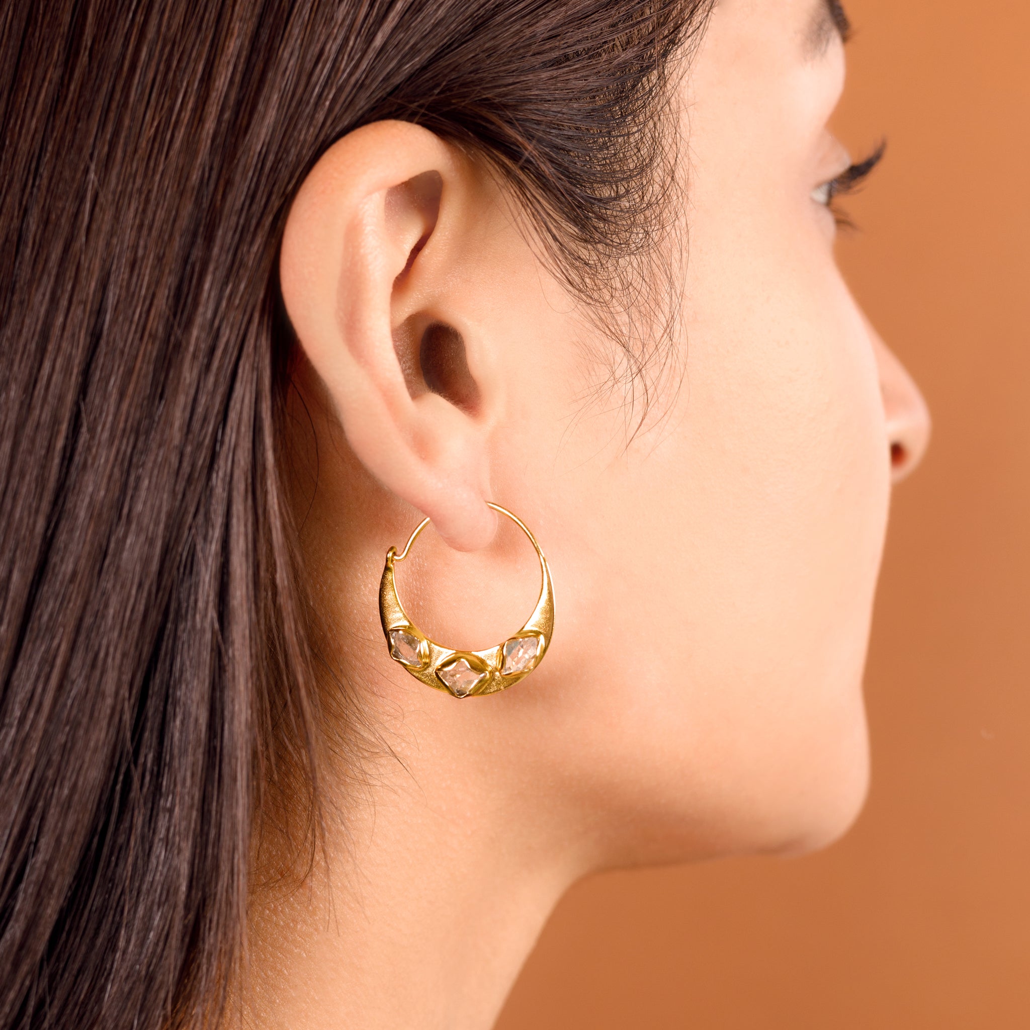Herkimer Arc Hoops in Gold - 1" L