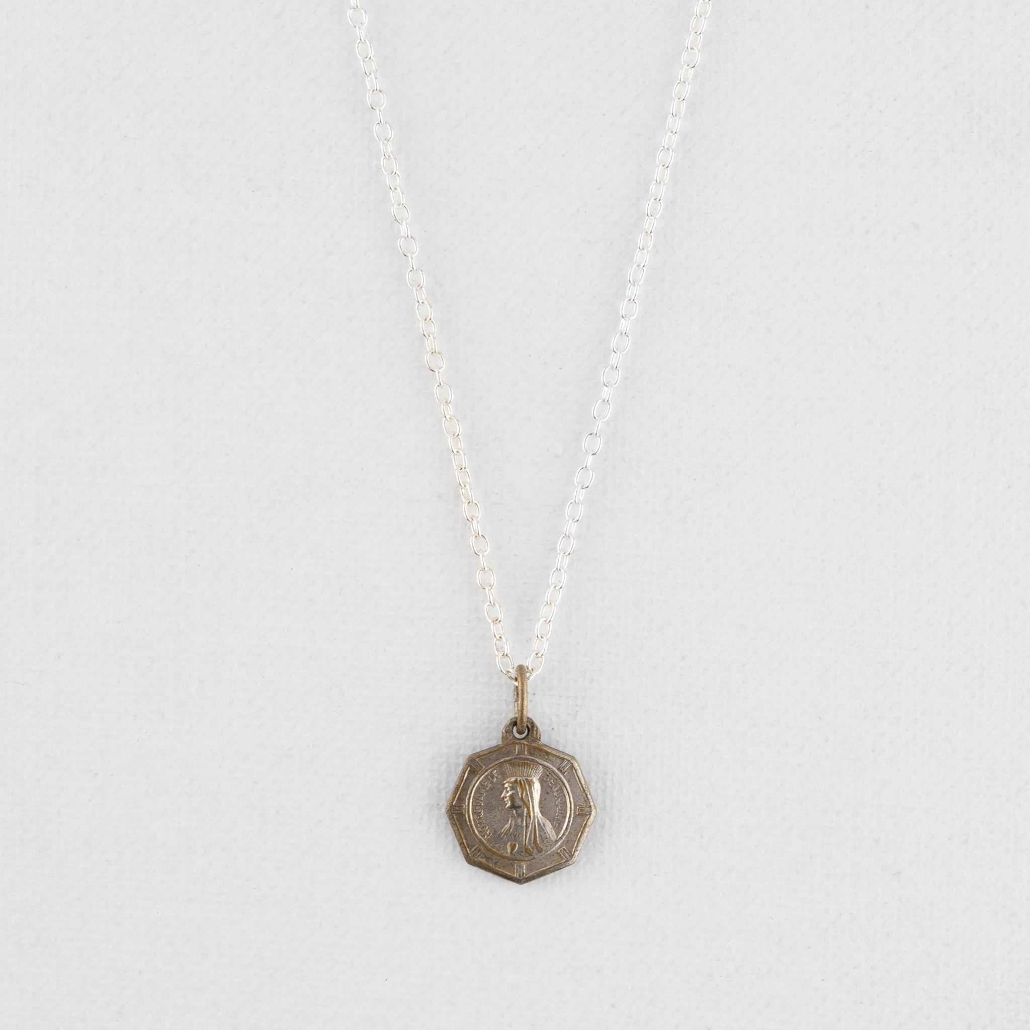 Vintage Medal Notre Dame de Beauraing v252