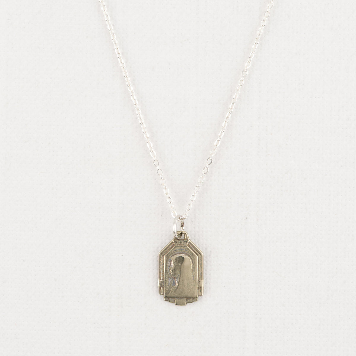 Vintage Medal Our Lady of Lourdes v107