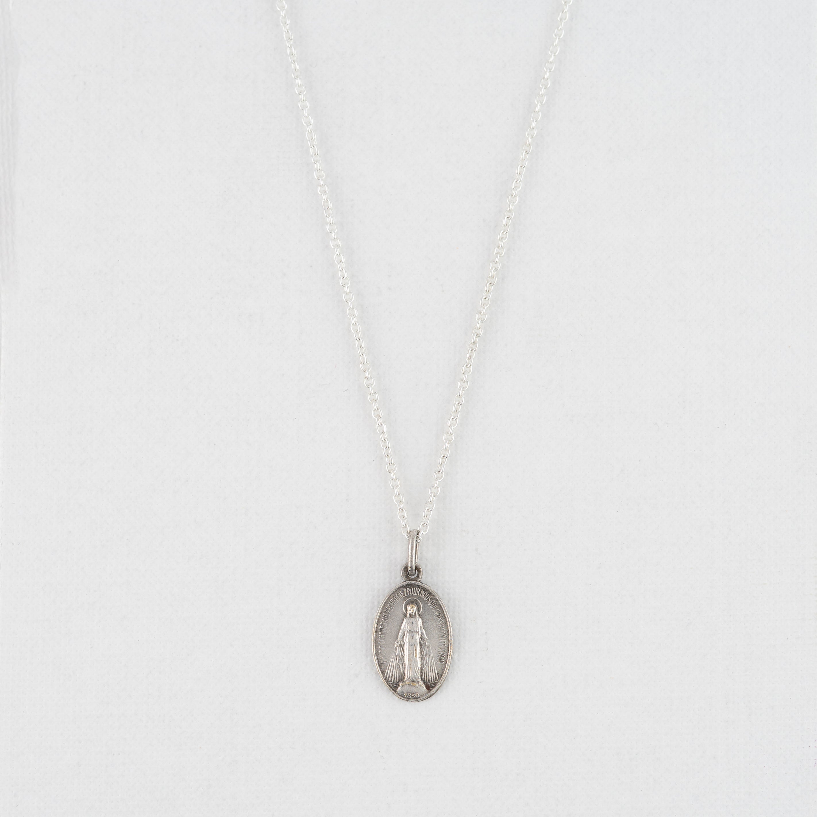 Vintage Medal Miraculous Mary v50