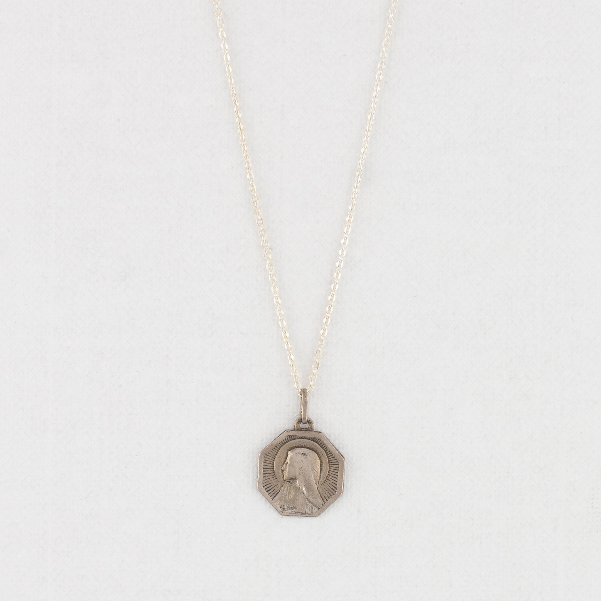 Vintage Medal Our Lady Lourdes v81