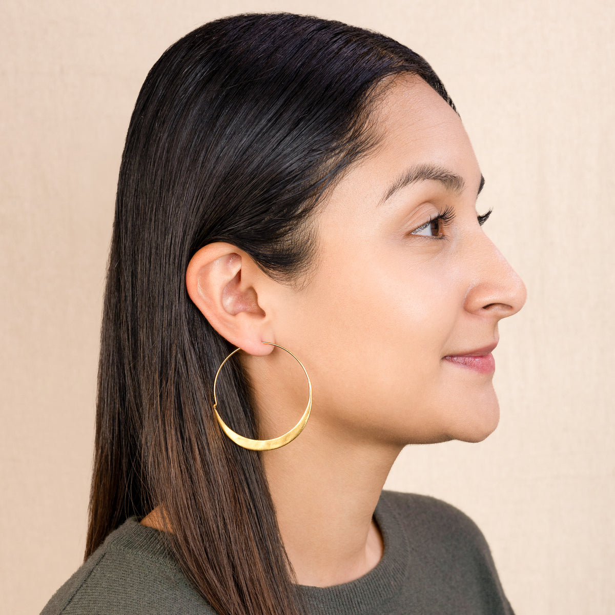 Arc Hoops in Gold - 2"