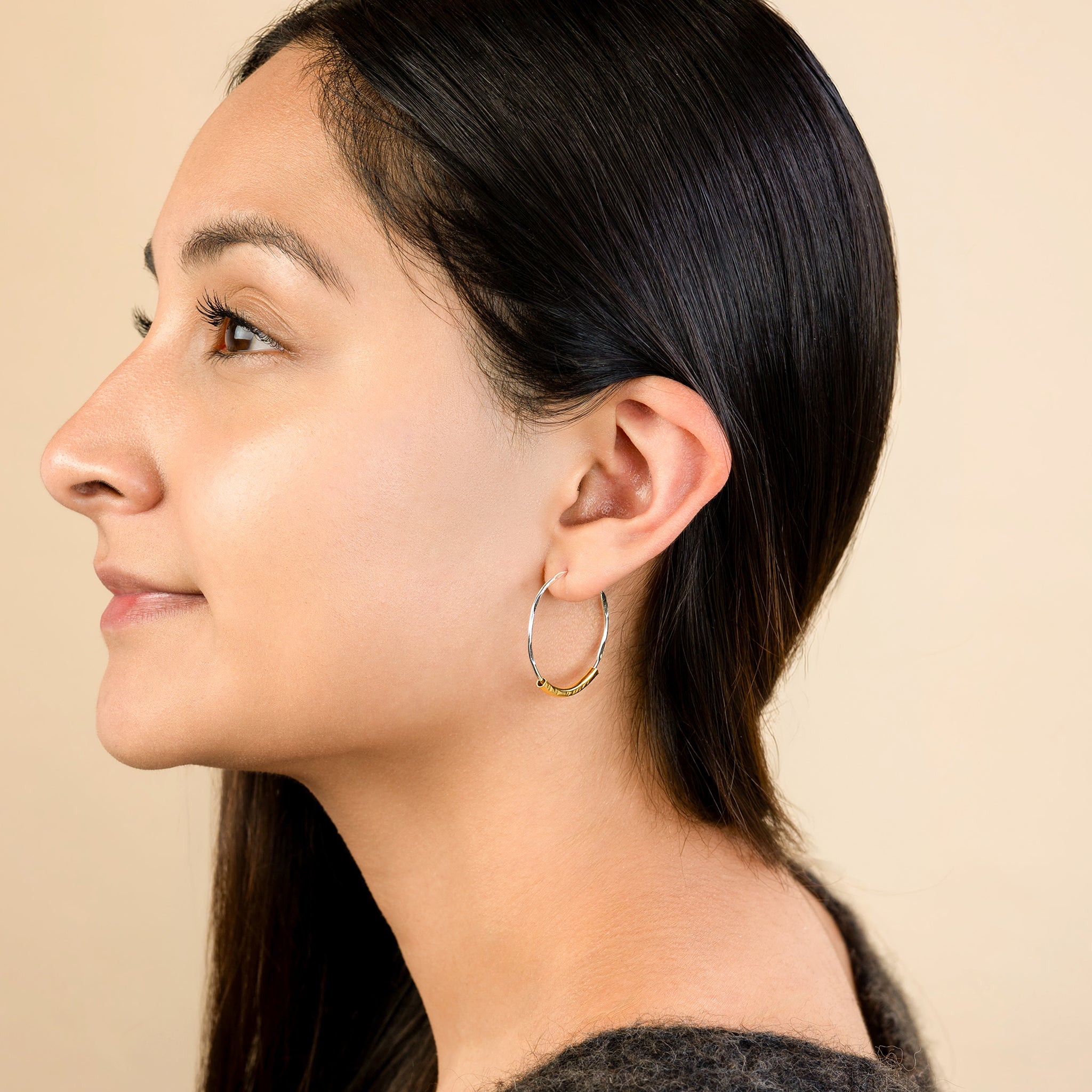 Two-Tone Slider Hoops - 1 1/4"
