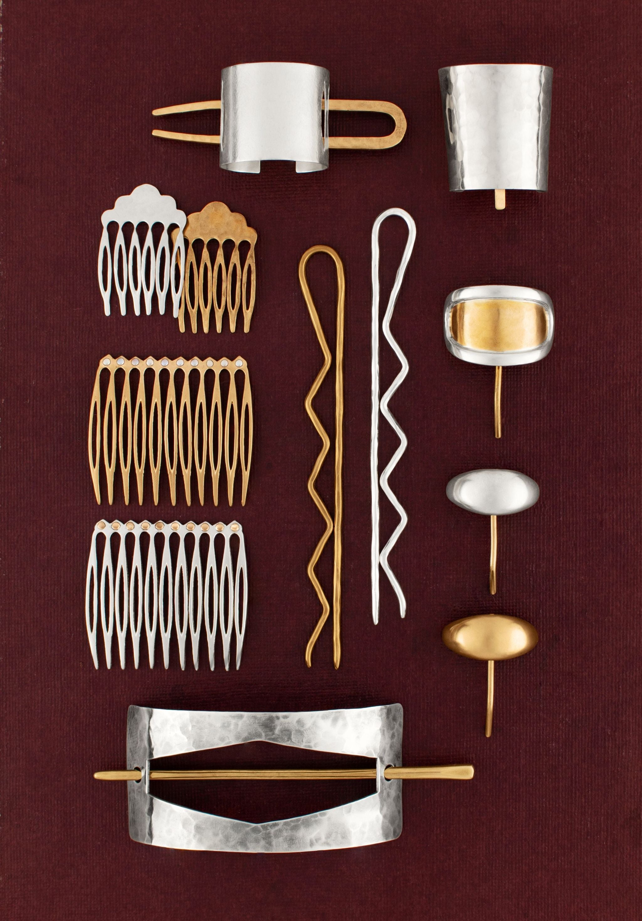 Scalloped Hair Comb in Bronze