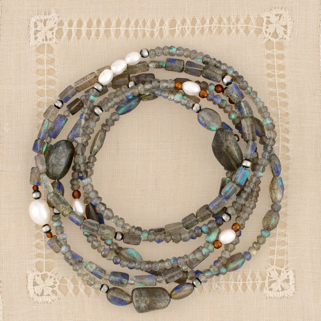 The Bright Spot Bracelet Set