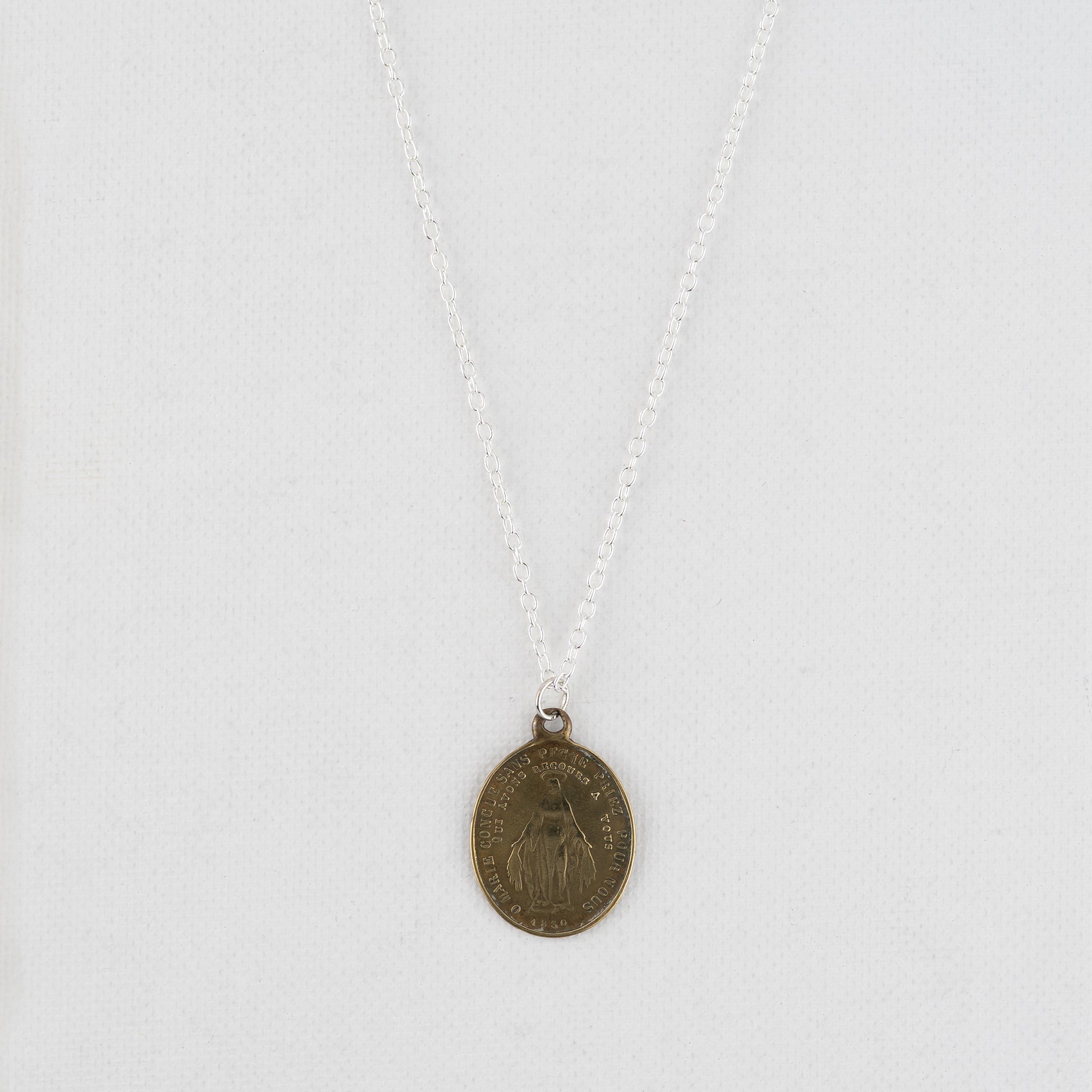 Vintage Medal Miraculous Mary v345