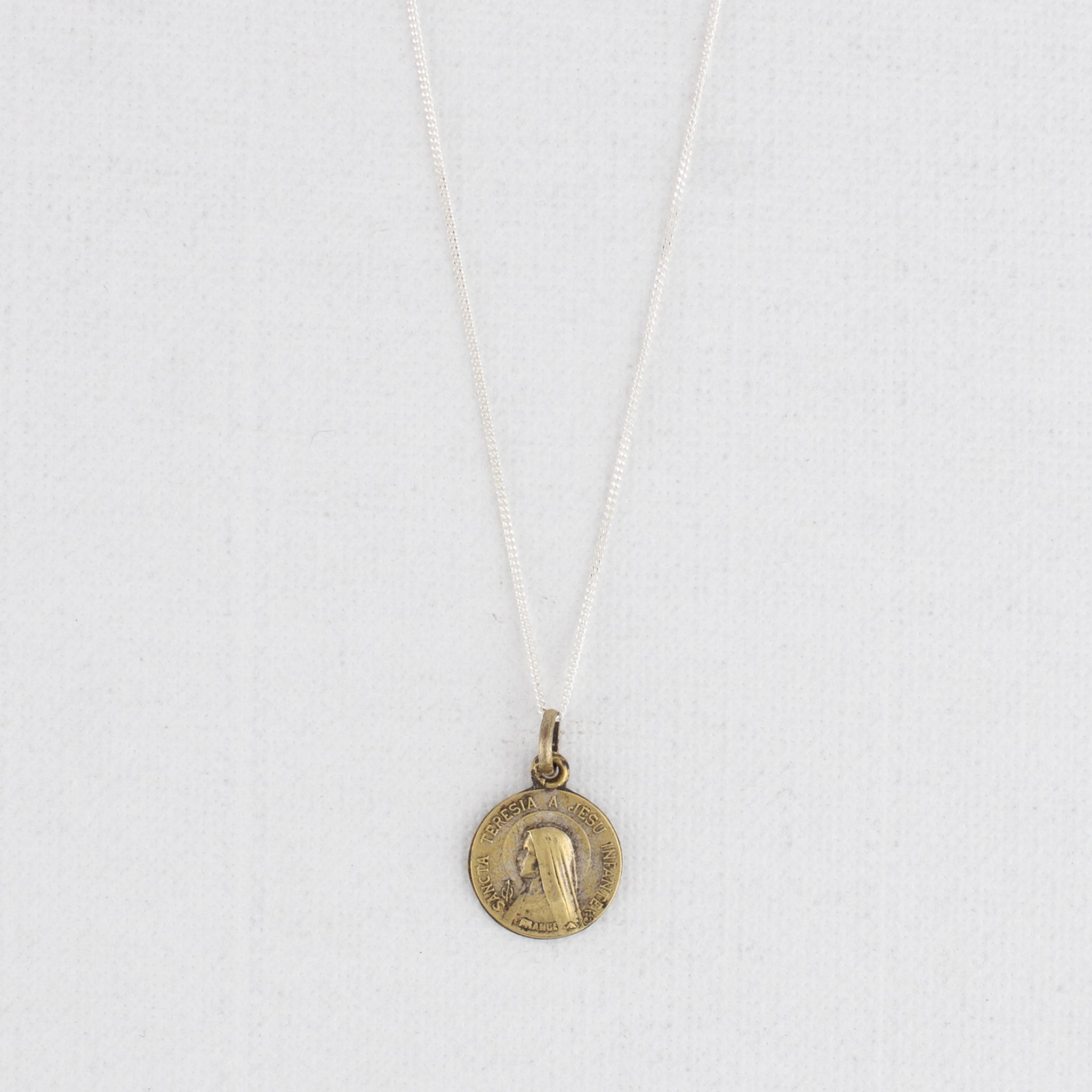 Vintage Medal Sancta Teresia A Jesus Infante v135