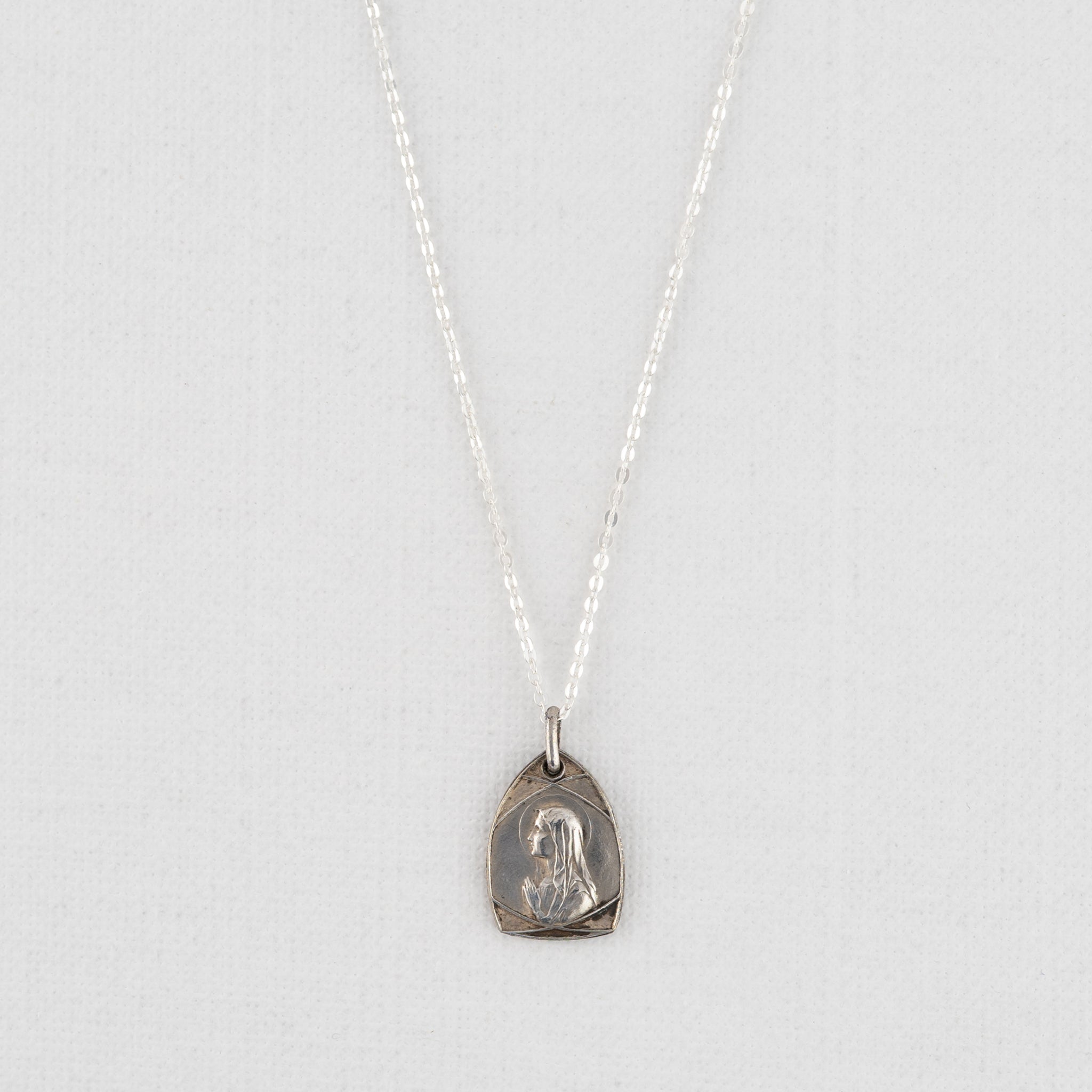 Vintage Medal Our Lady of Lourdes v330