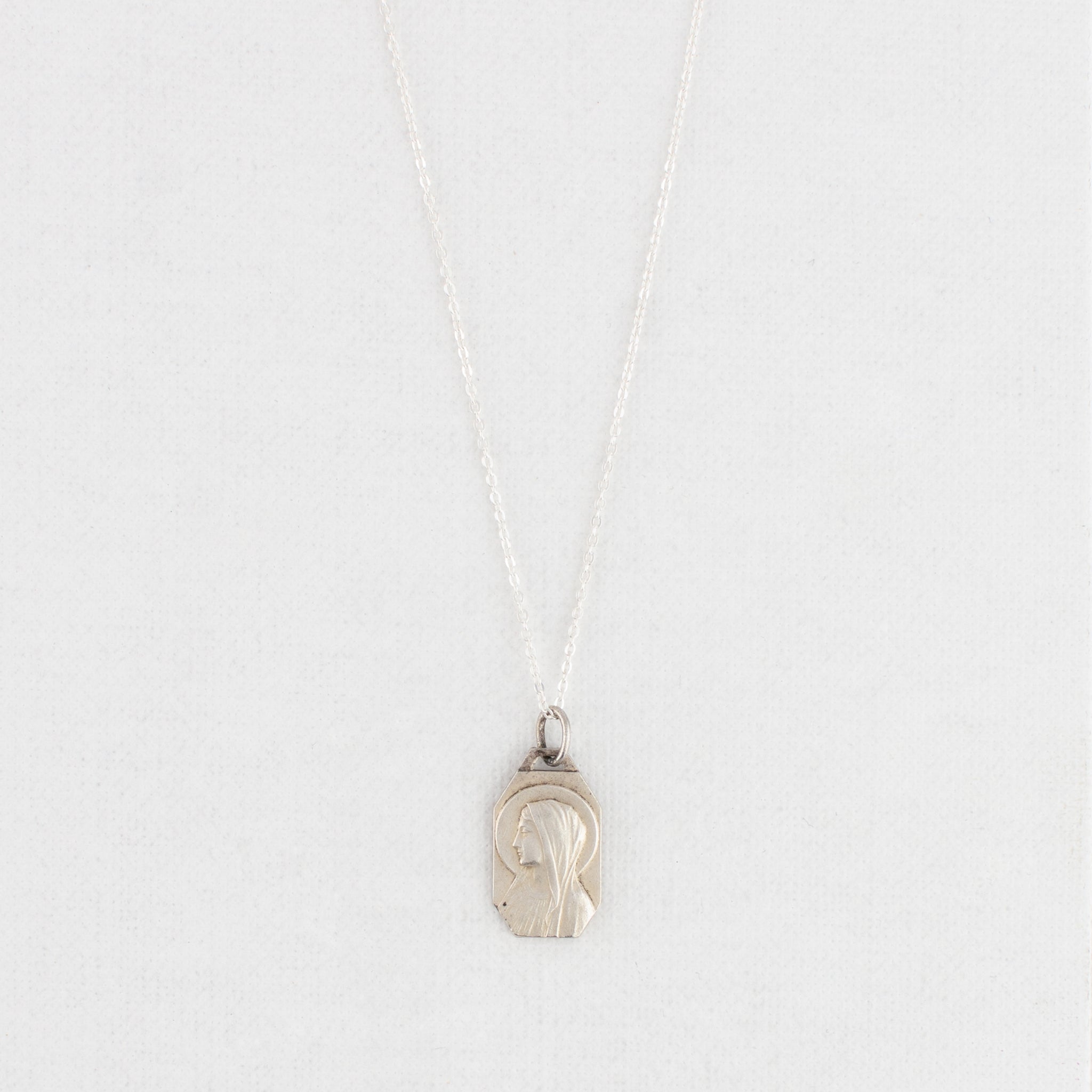 Vintage Medal Our Lady Lourdes v158