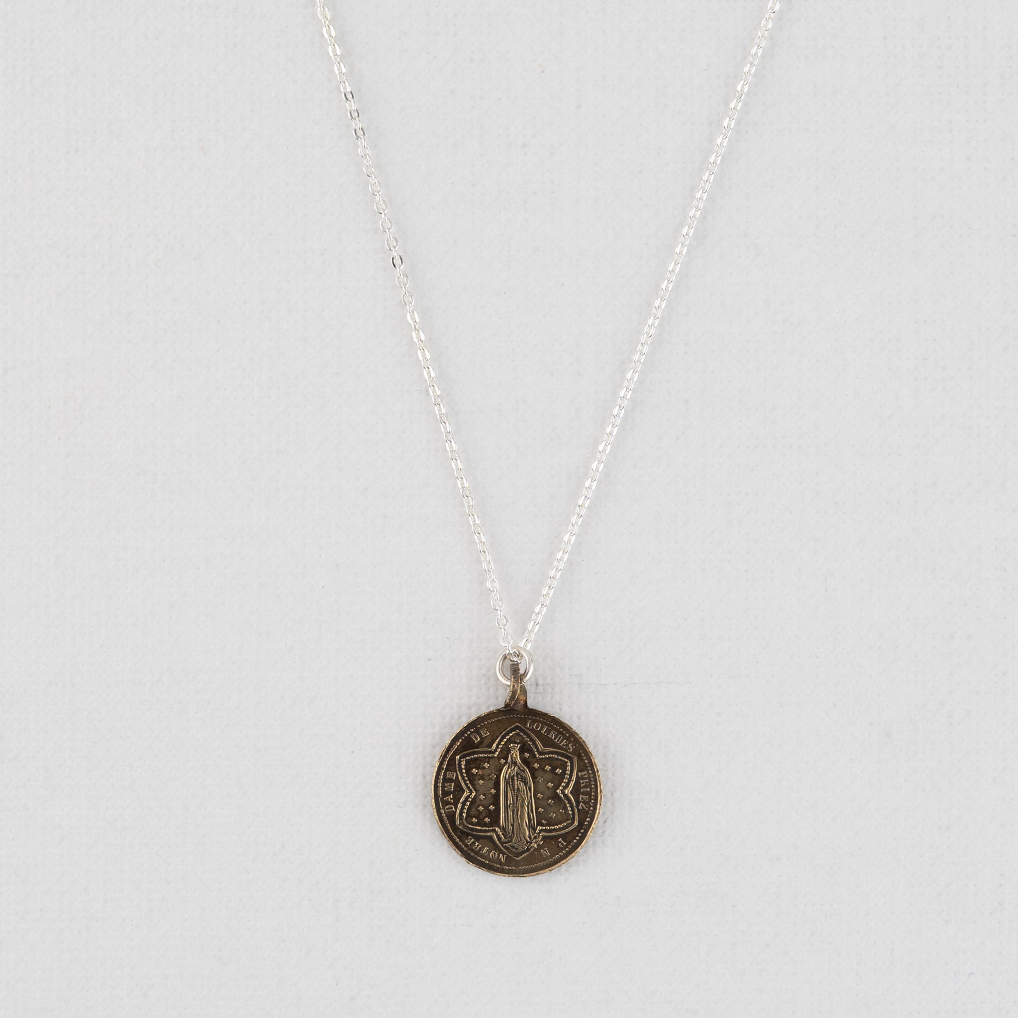 Vintage Medal Notre Dame de Lourdes v365