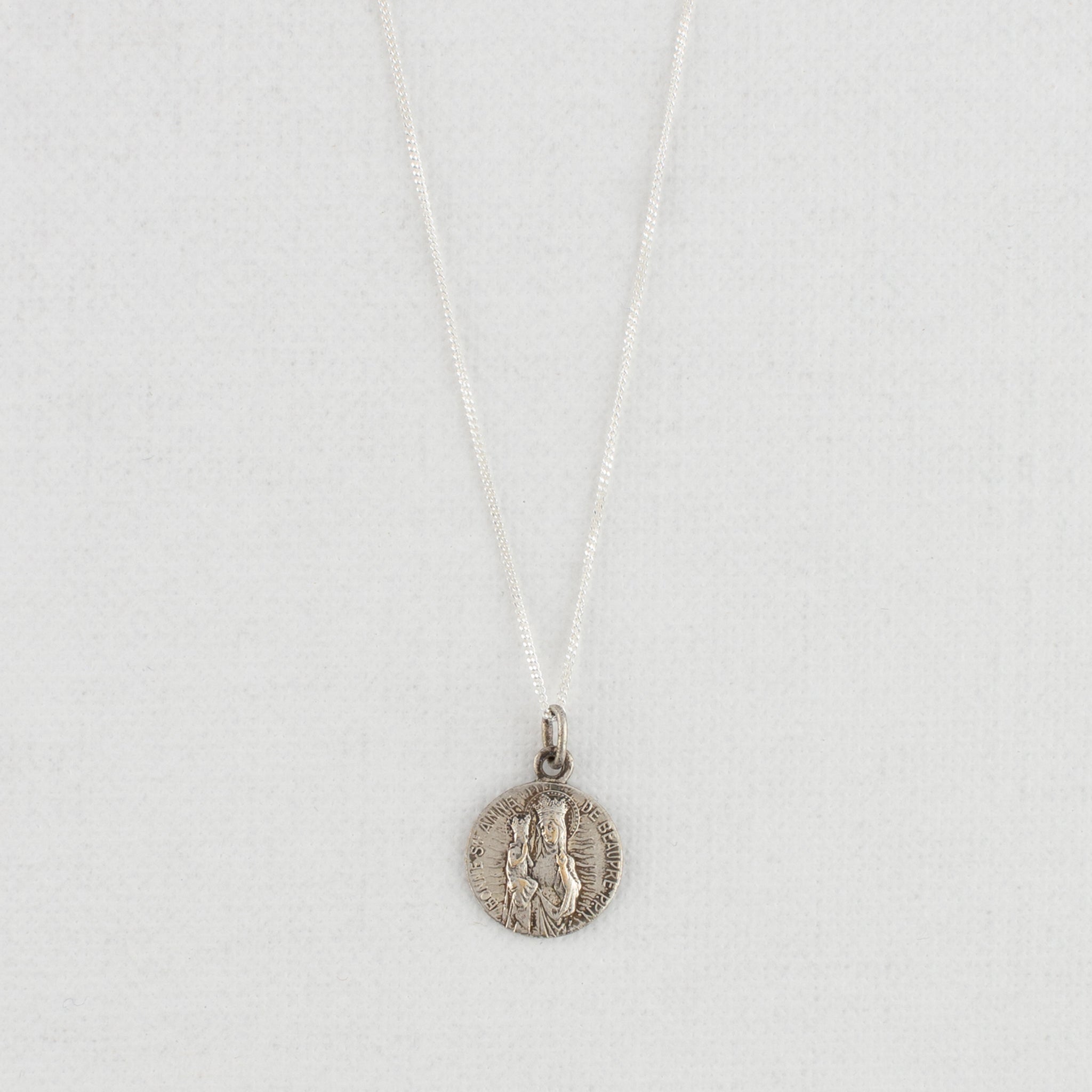 Vintage Medal Saint Anne Beaupre v43