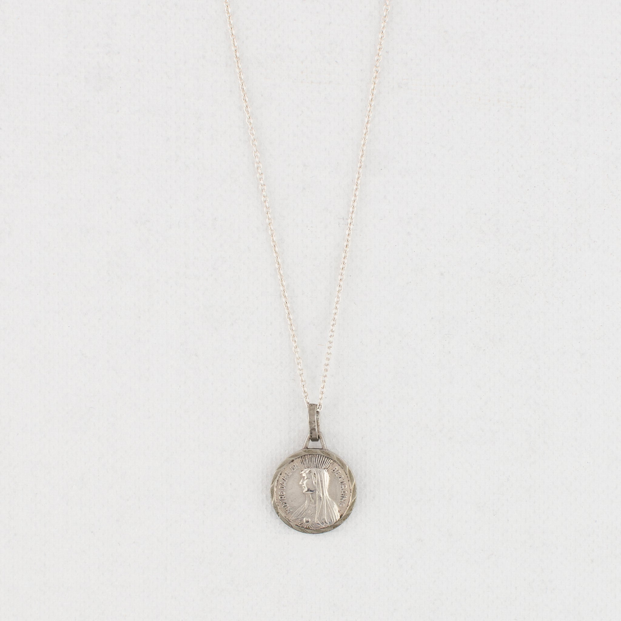 Vintage Medal Notre Dame De Beauraing v92