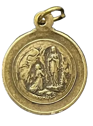 Vintage Medal Notre Dame de Lourdes v85