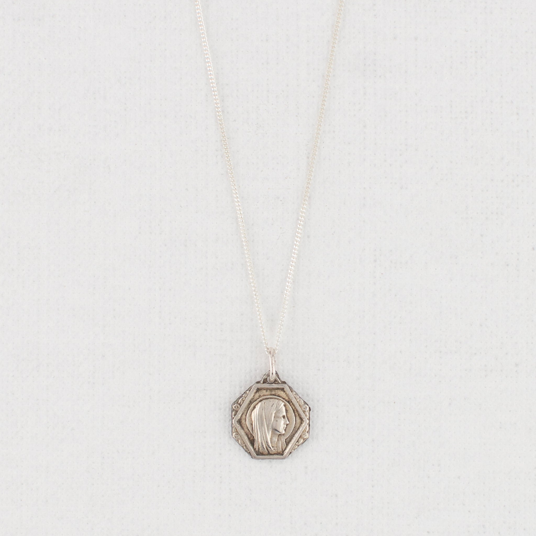 Vintage Medal Our Lady Lourdes v128