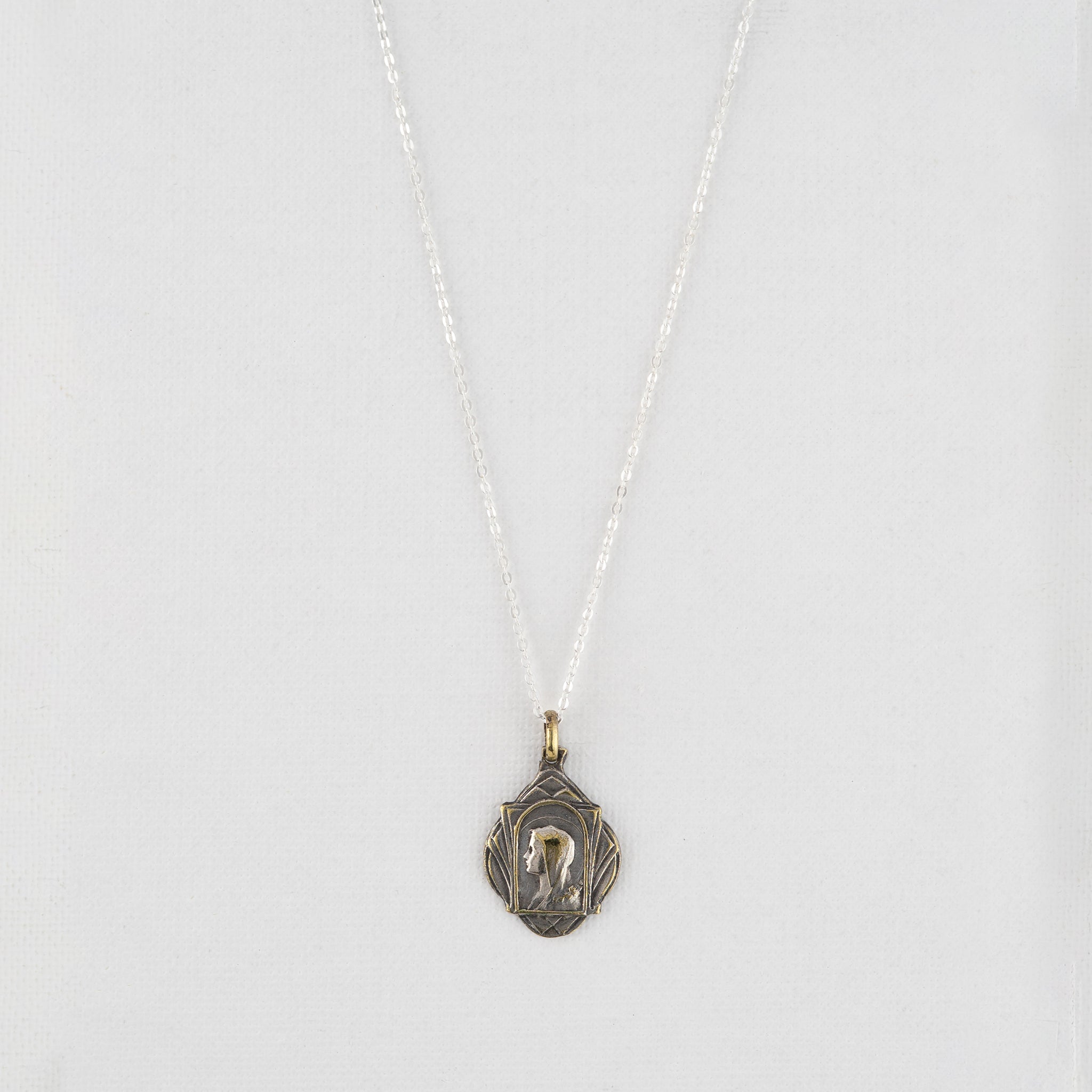 Vintage Medal Our Lady of Lourdes v338