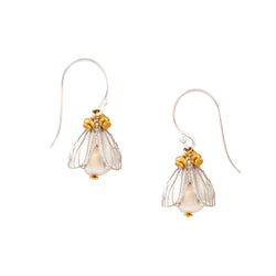 Vivvi Bug Earrings in Pearl