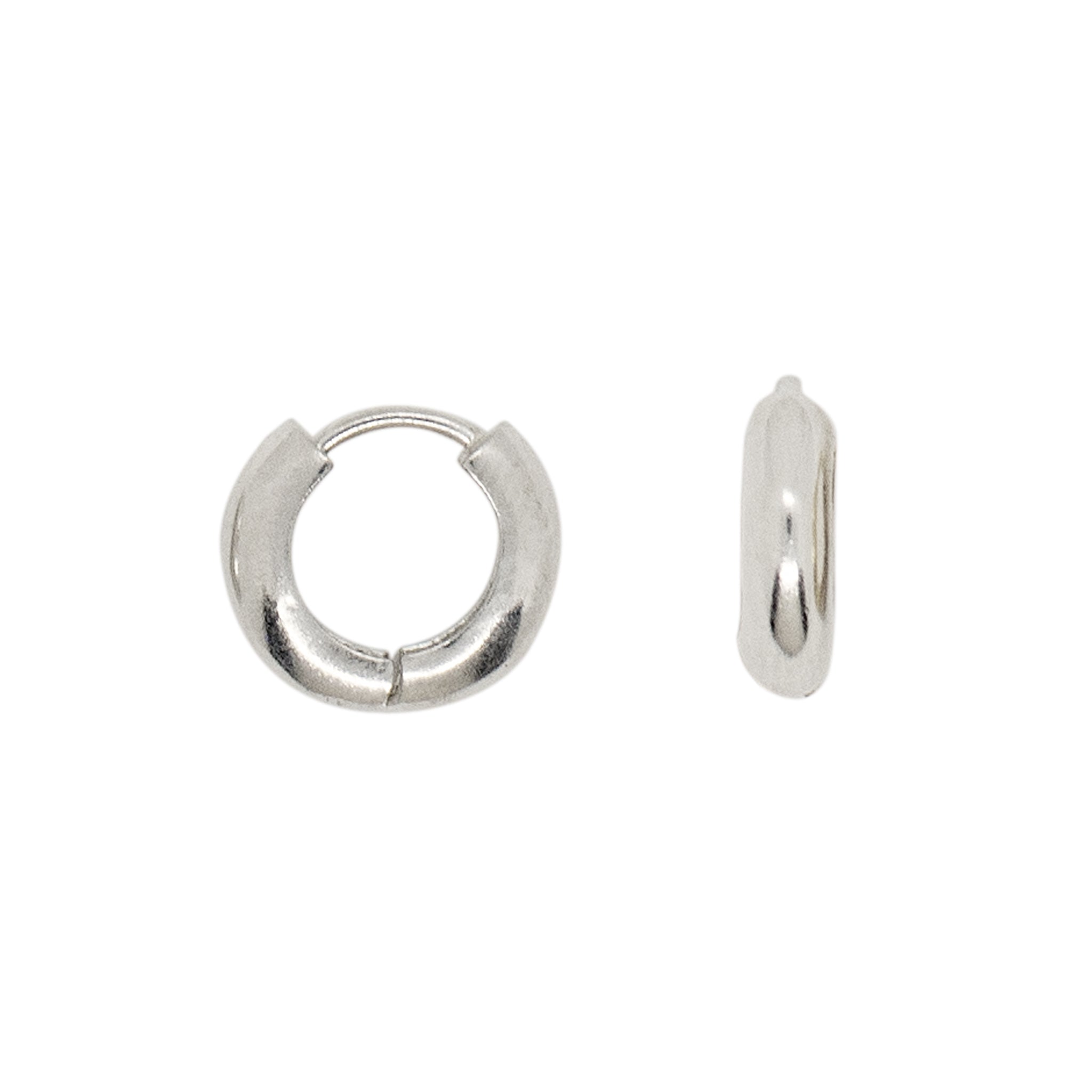 Low Profile Clicker Huggies in Silver - Narrow | Available to Ship September 16, 2025