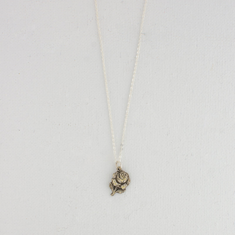 Vintage Rose Bud Lady Of Lourdes v16