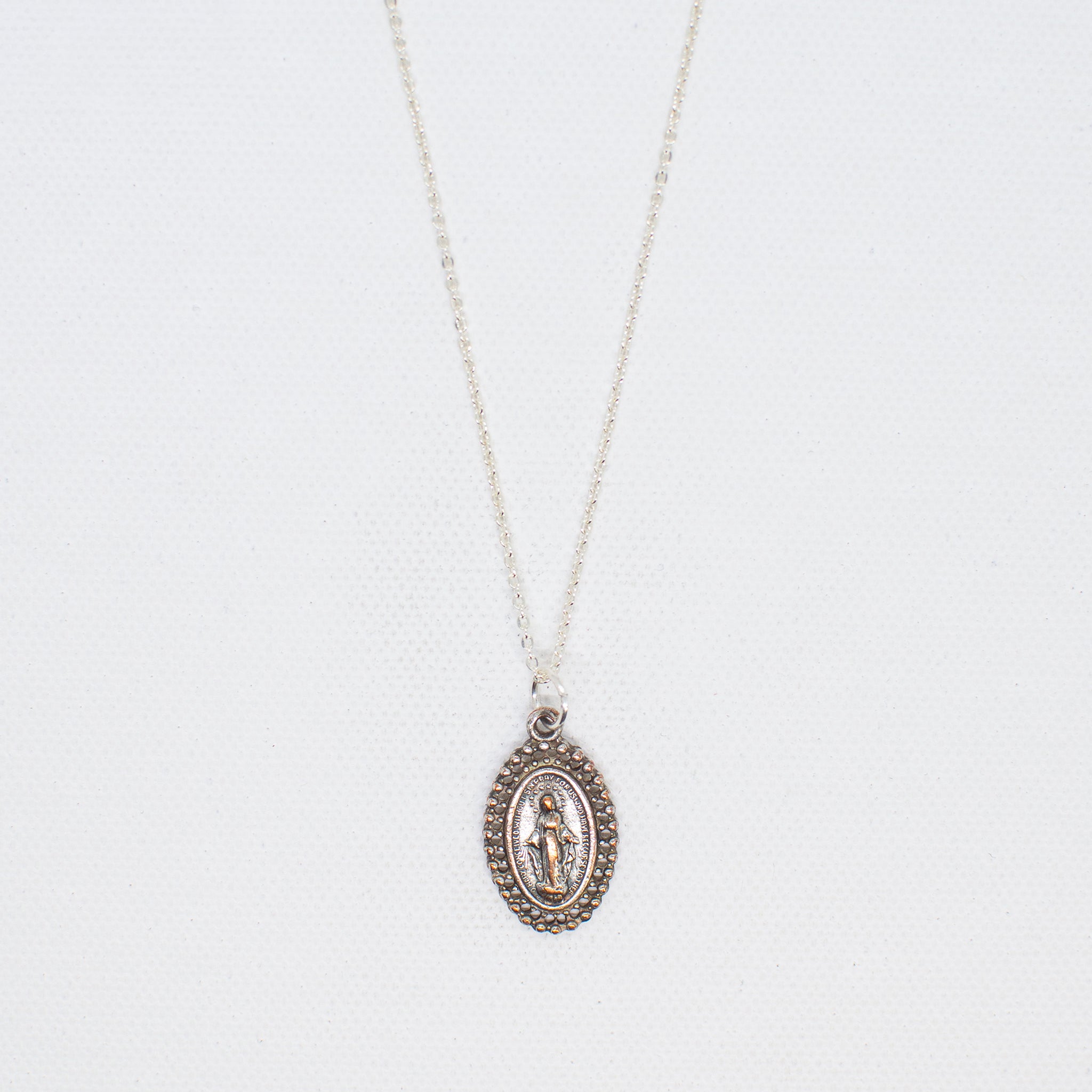 Vintage Medal Miraculous Mary v187