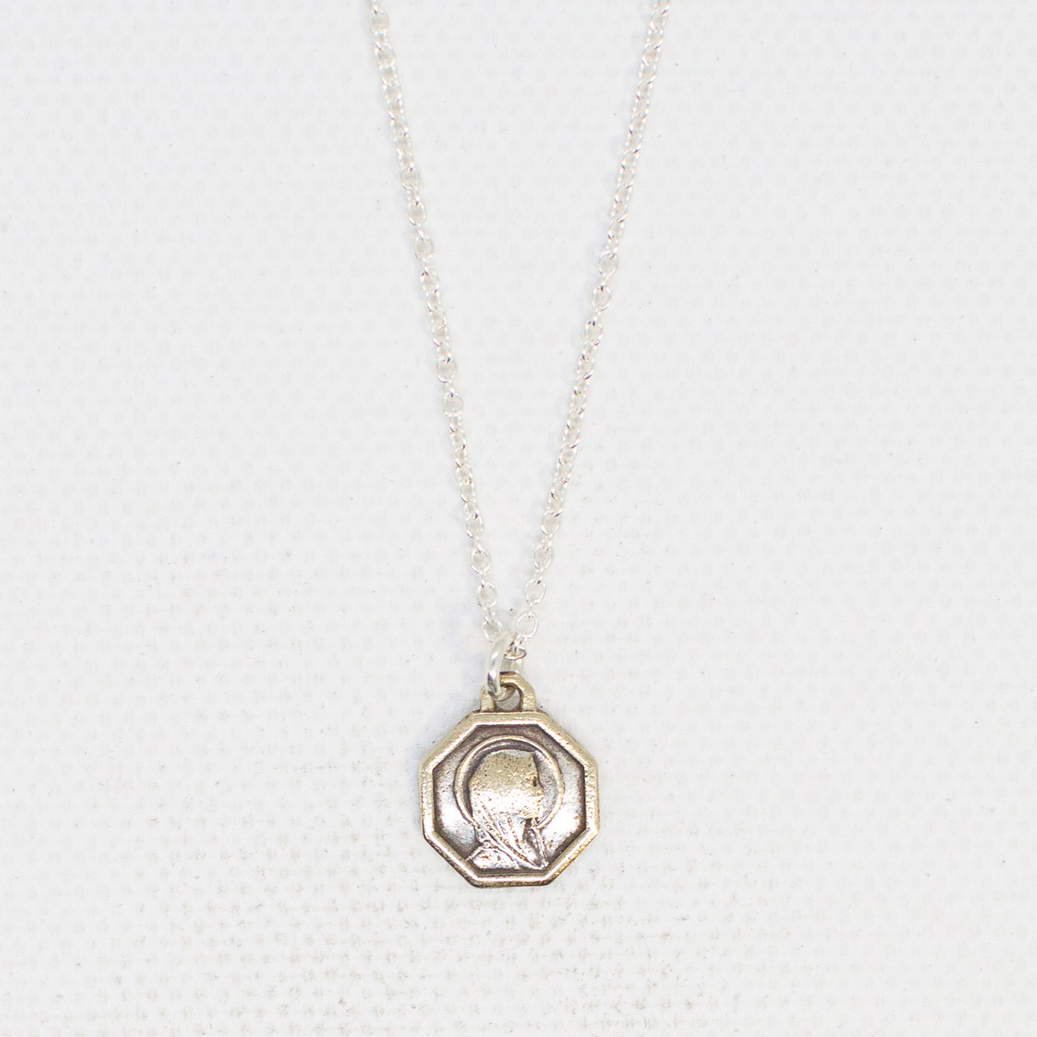 Vintage Medal Lourdes v207