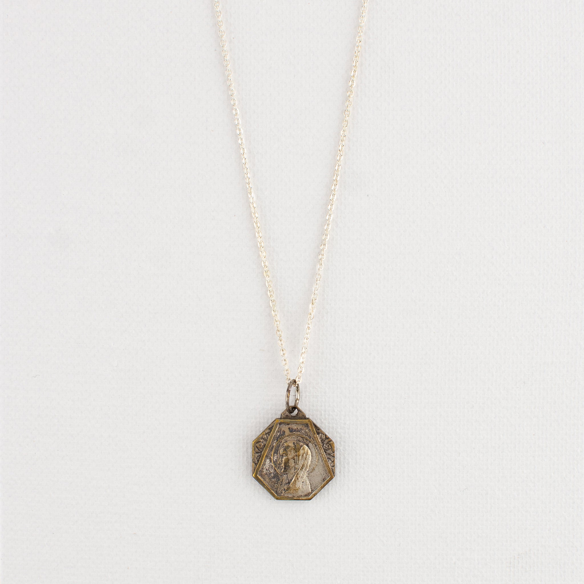 Vintage Medal Lourdes v215