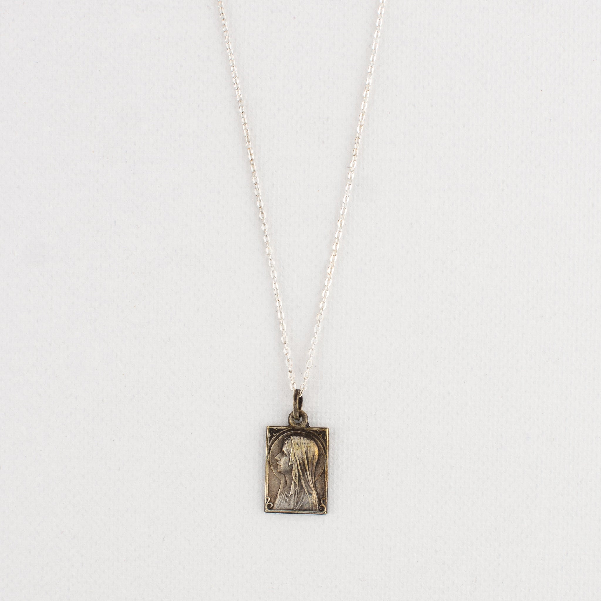 Vintage Medal Lourdes v223