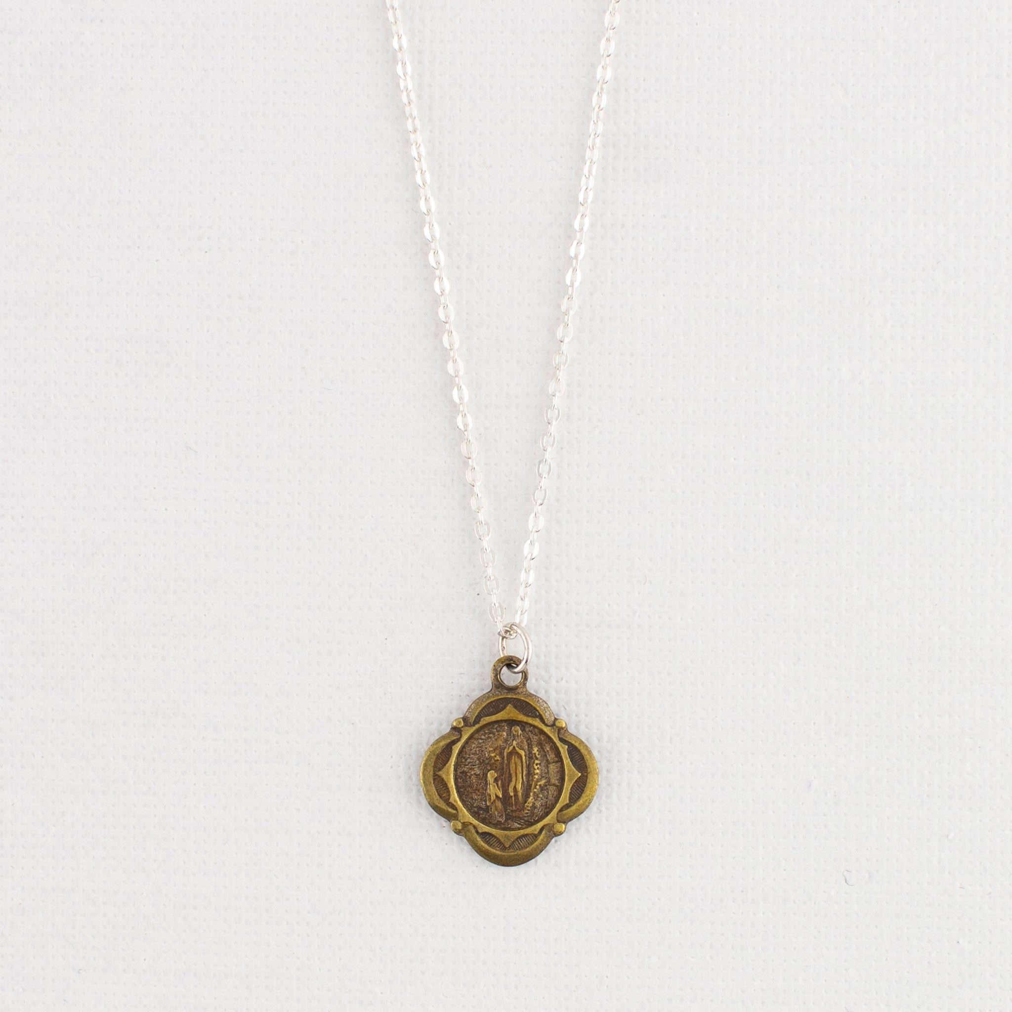Vintage Medal Lourdes v227