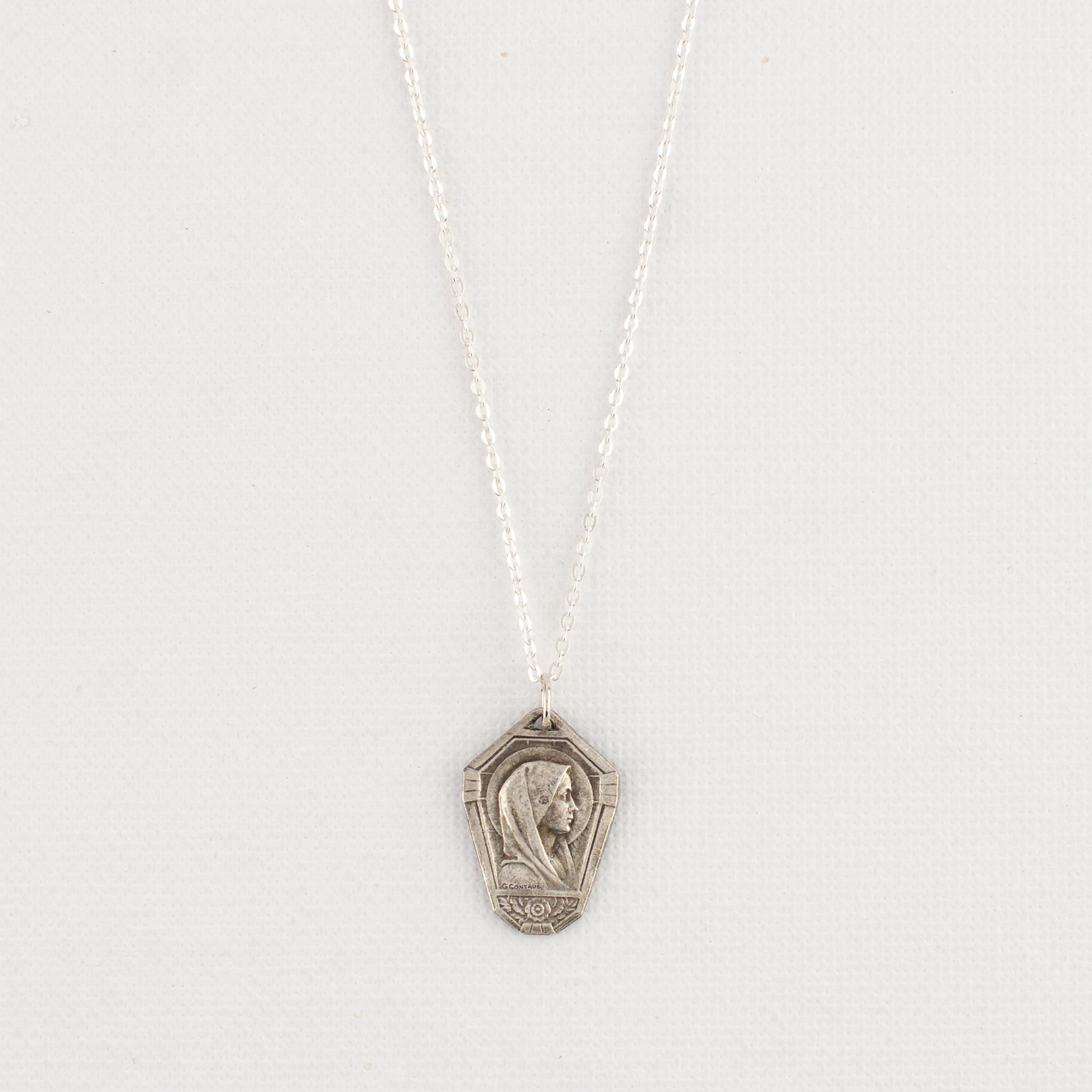 Vintage Medal Lourdes v243