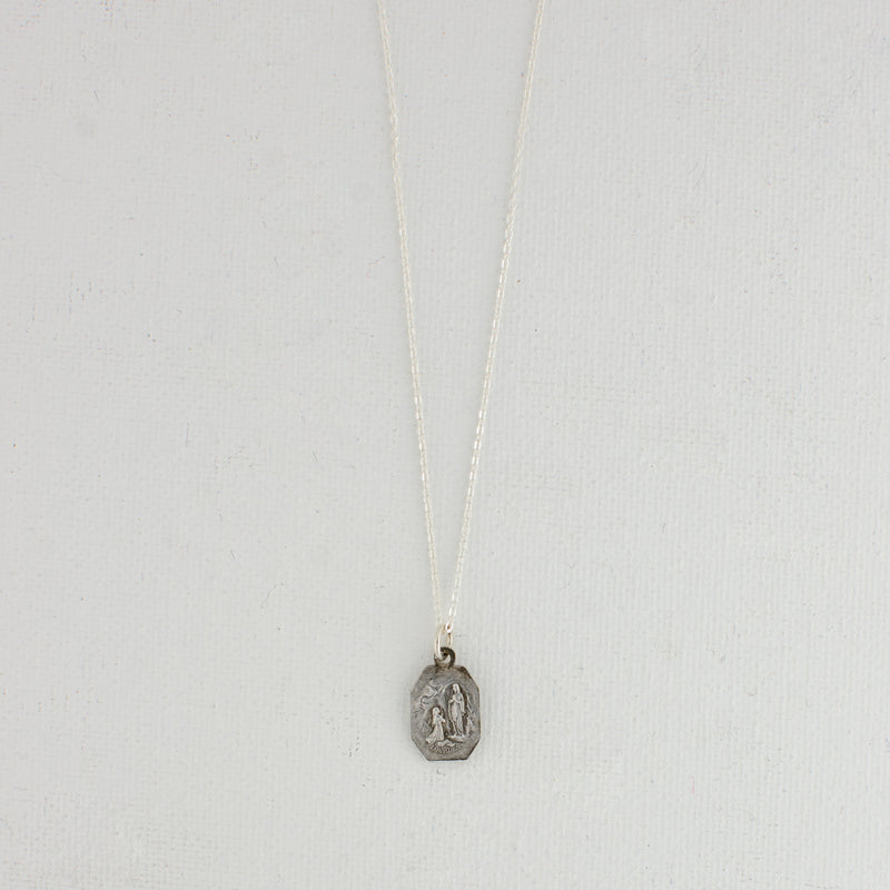Vintage Our Lady Lourdes v24