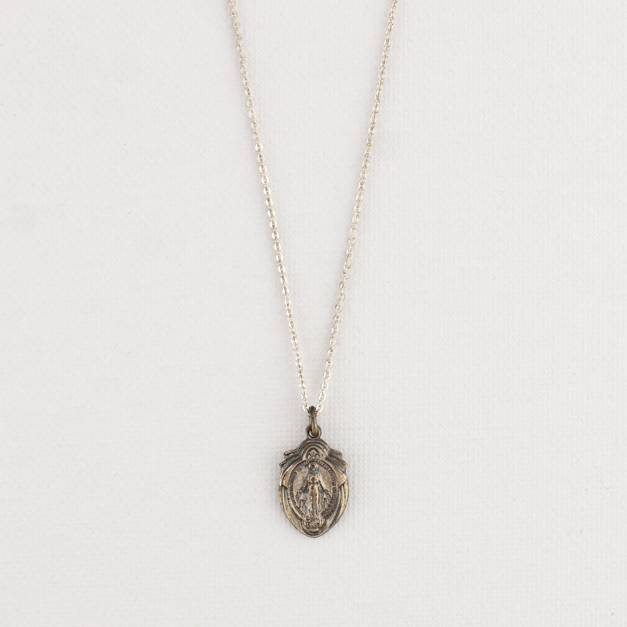 Vintage Medal Miraculous Mary v258