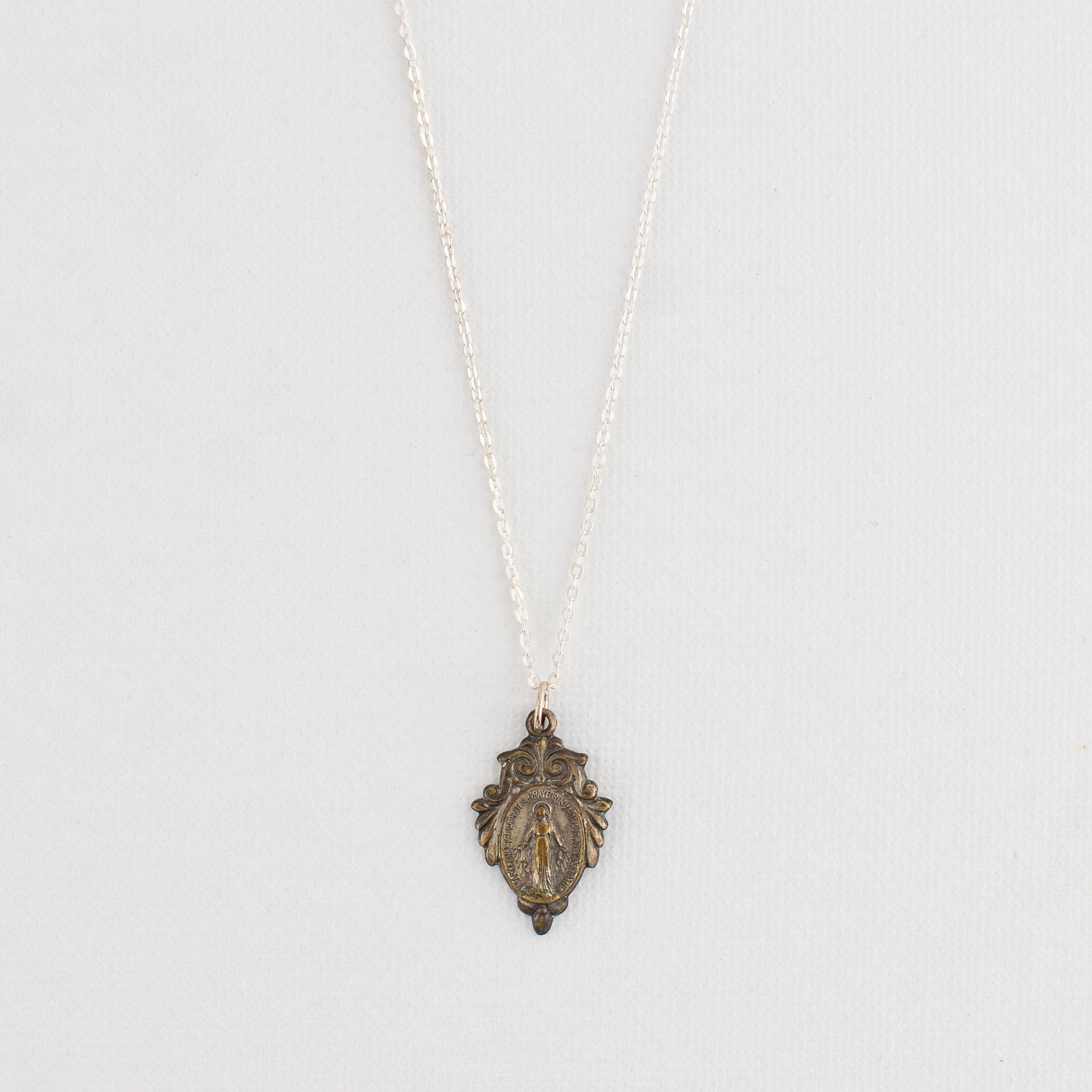 Vintage Medal Miraculous Mary v266