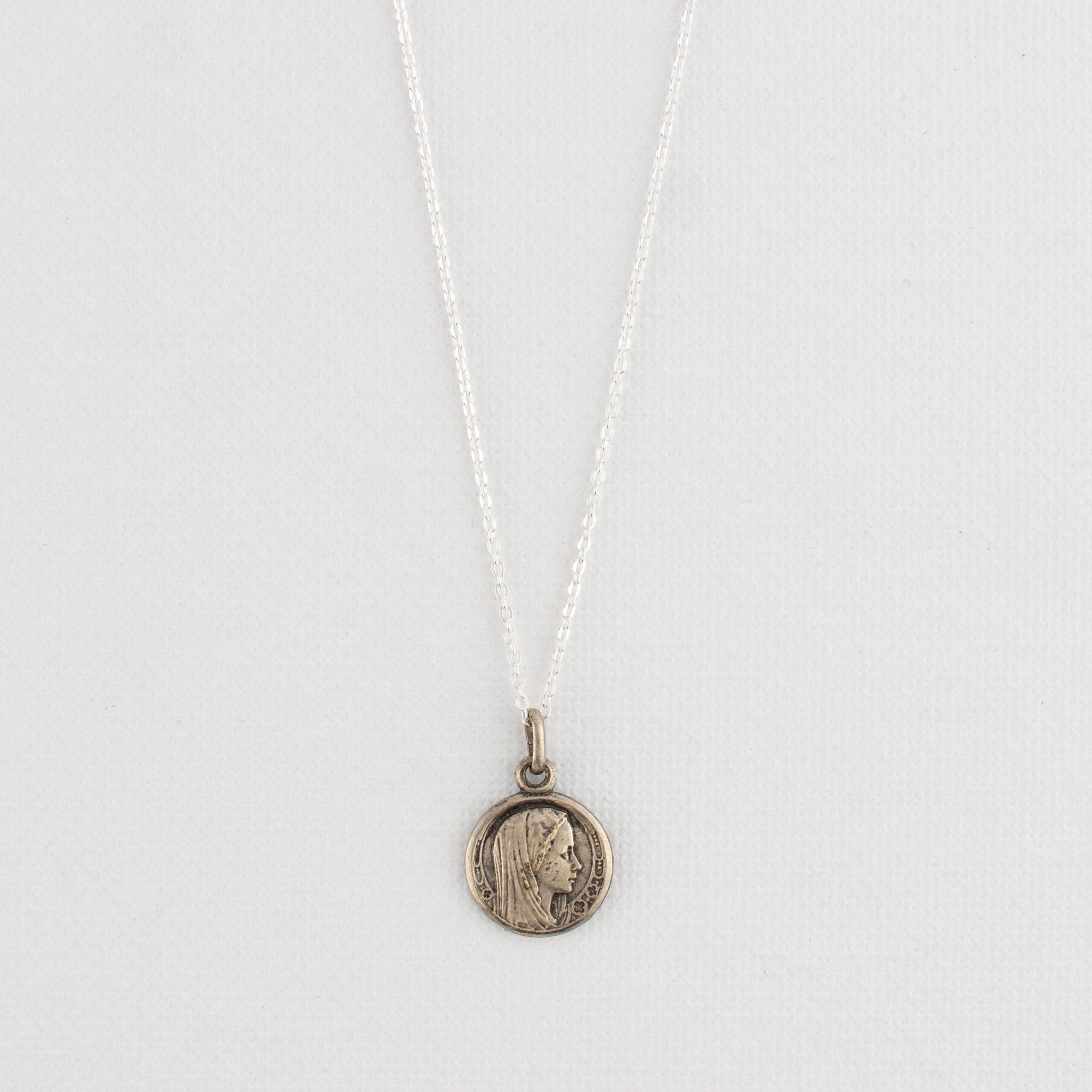 Vintage Medal Lourdes v277