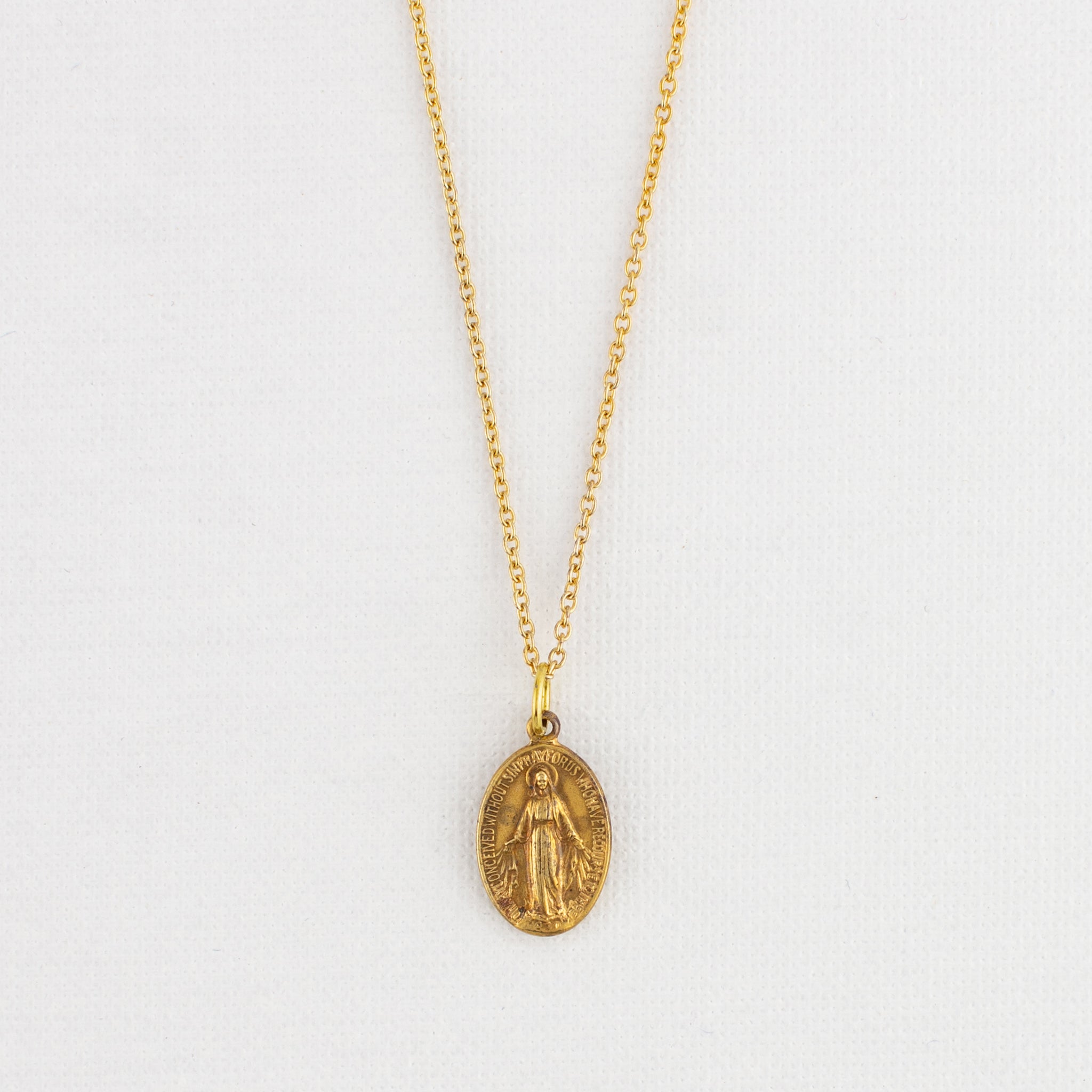 Vintage Medal Miraculous Mary v303