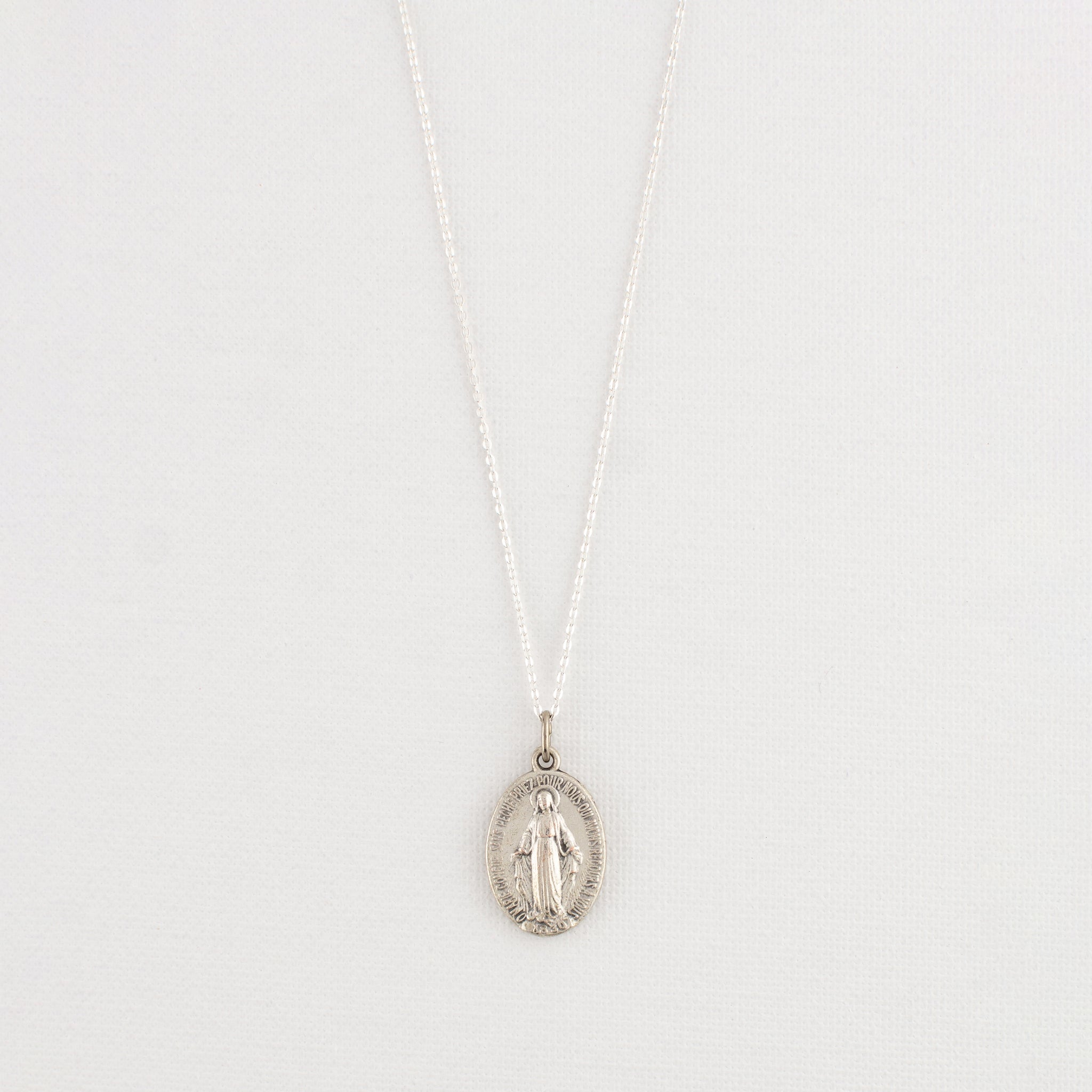 Vintage Medal Miraculous Mary v307