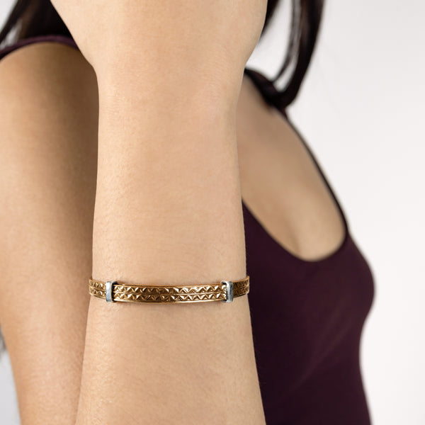 Cinching Belt Bangle in Antiqued Bronze - Zigzag Pattern