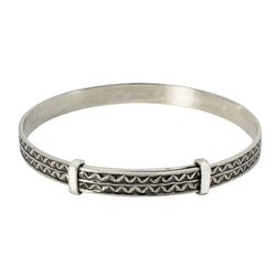 Cinching Belt Bangle in Antiqued Silver - Zigzag Pattern