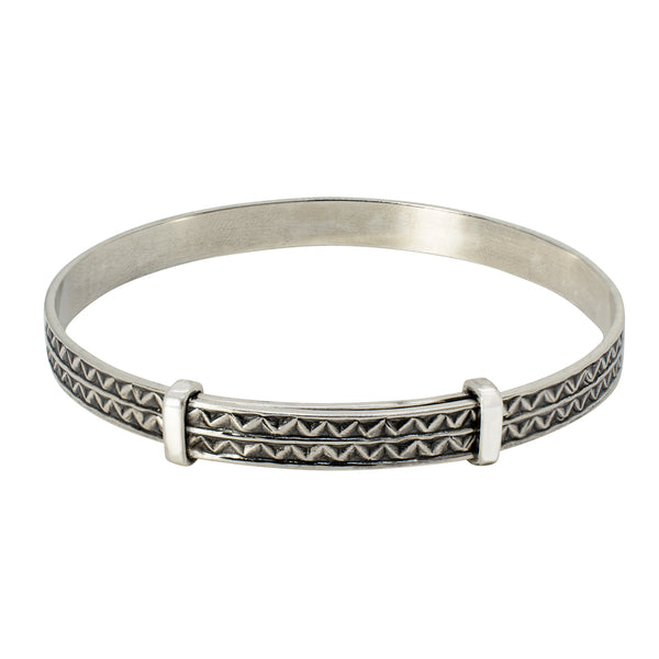 Cinching Belt Bangle in Antiqued Silver - Zigzag Pattern