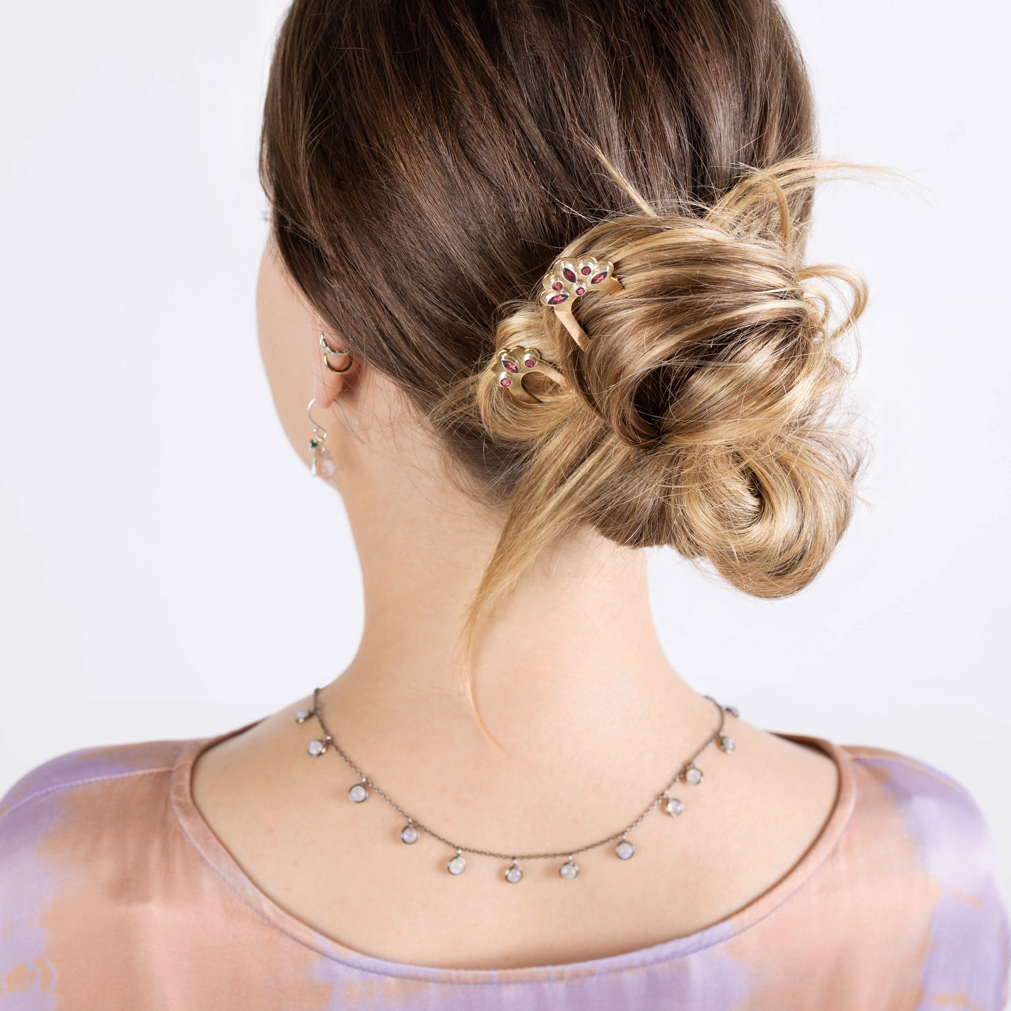 Cut Stone Fado Hair Pin in Garnet & Bronze - Large