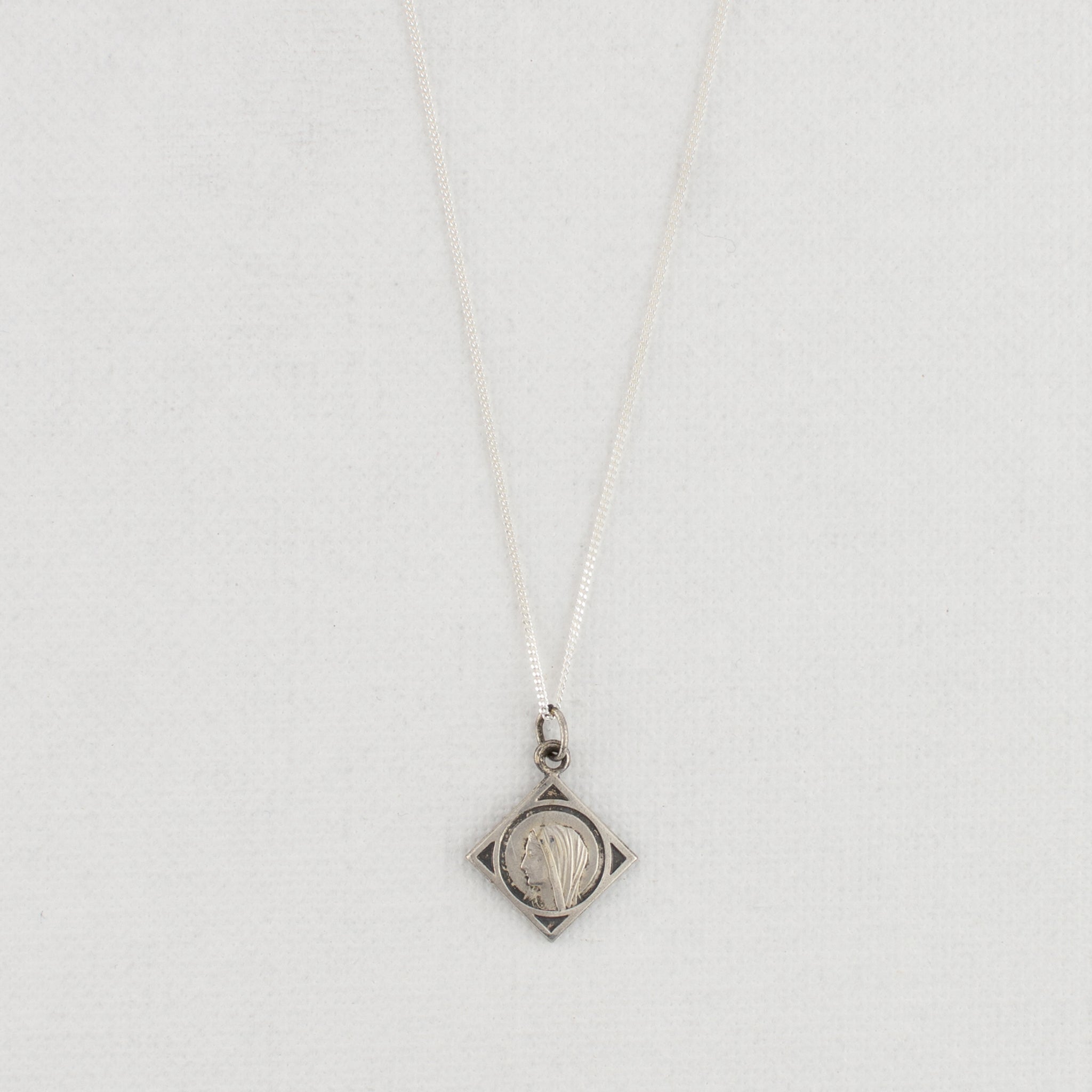 Vintage Medal Our Lady Lourdes v48