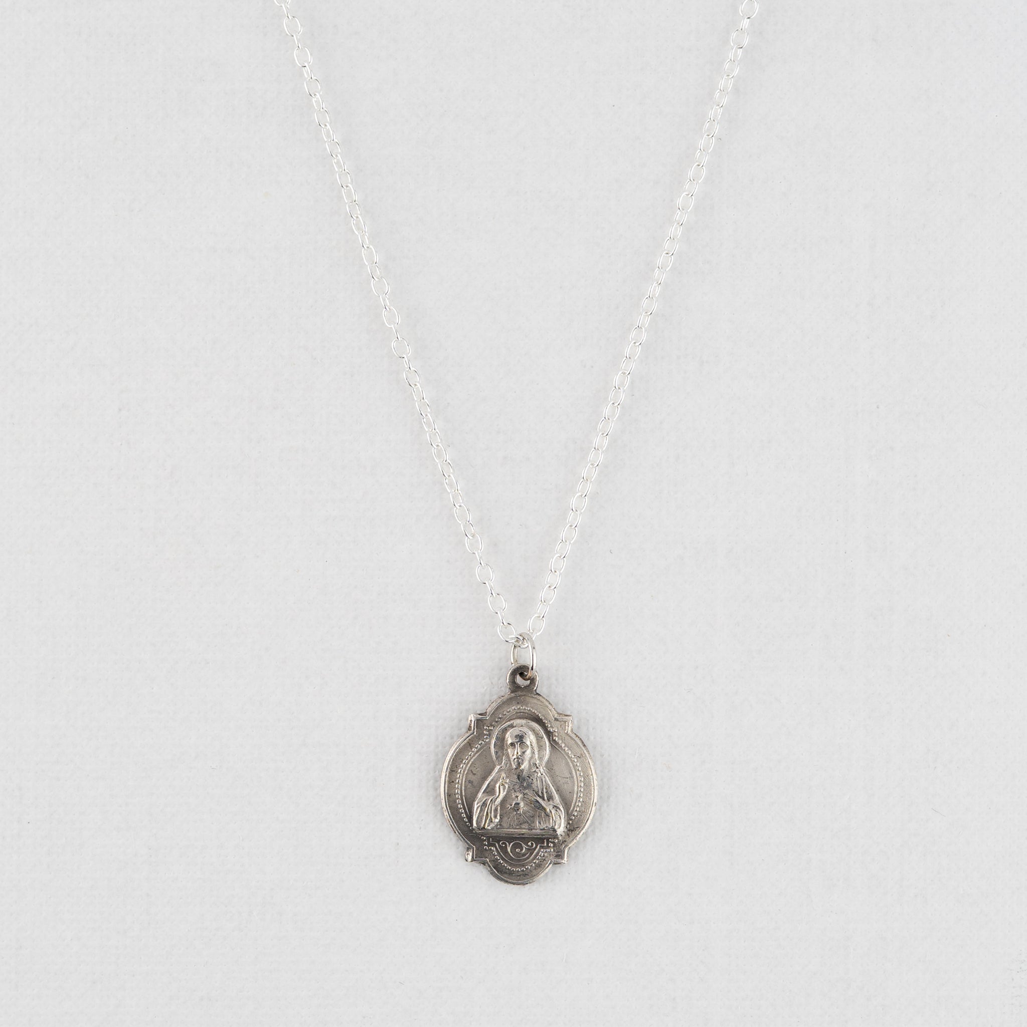 Vintage Medal Sacred Heart Of Jesus v332