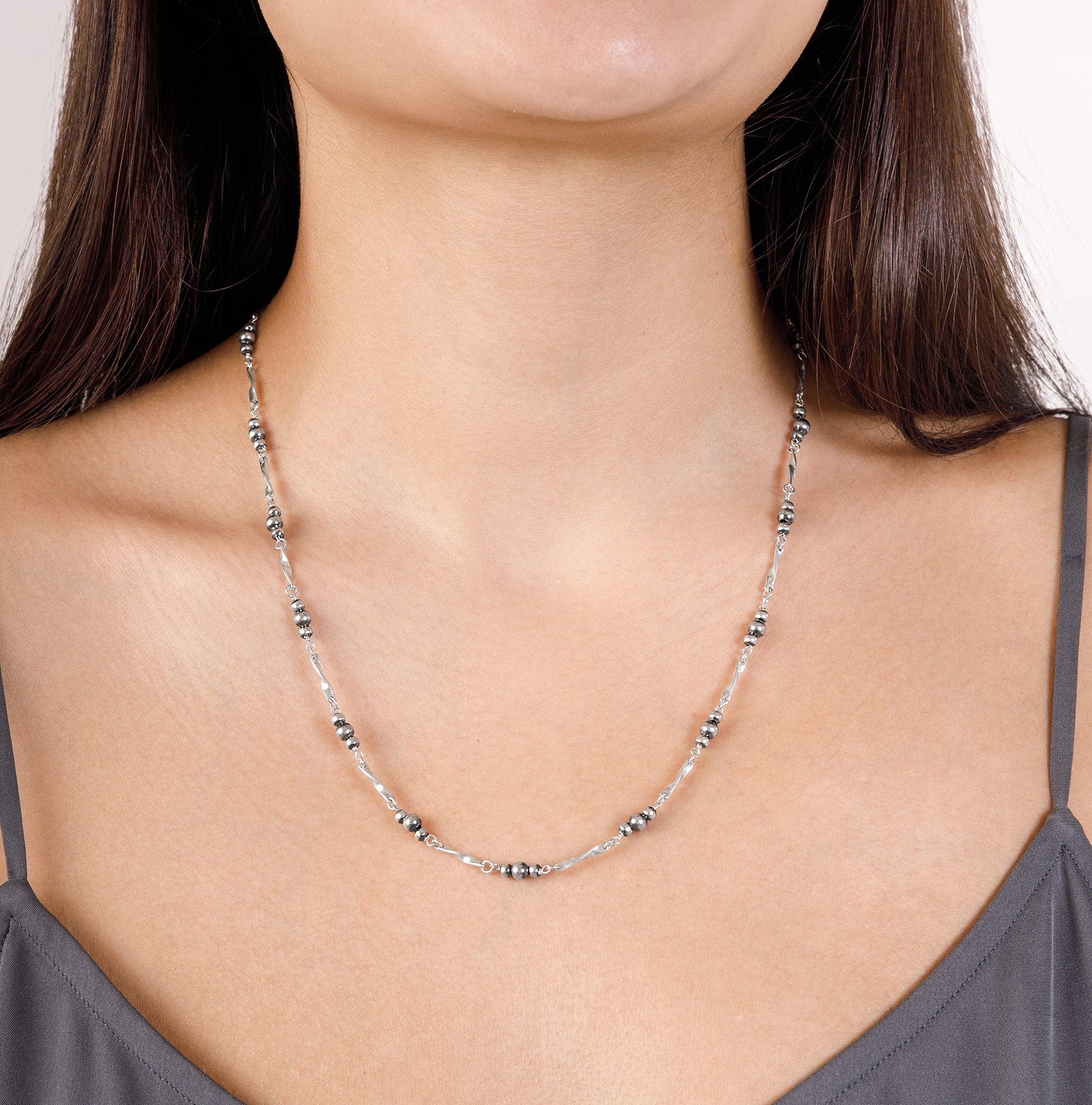 Twisted & Linked Bonfire Necklace