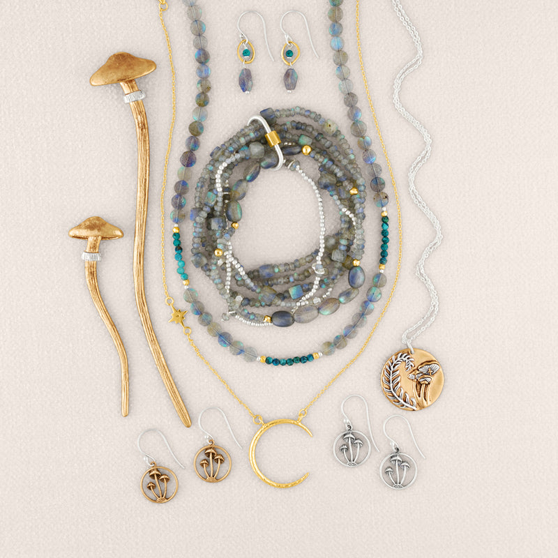 Crescent Moon Necklace in Gold