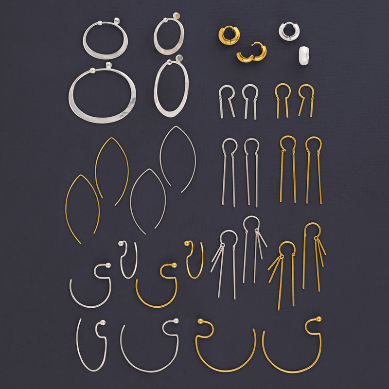 Wafer Wire Curve Earring in Gold - 2 1/2"