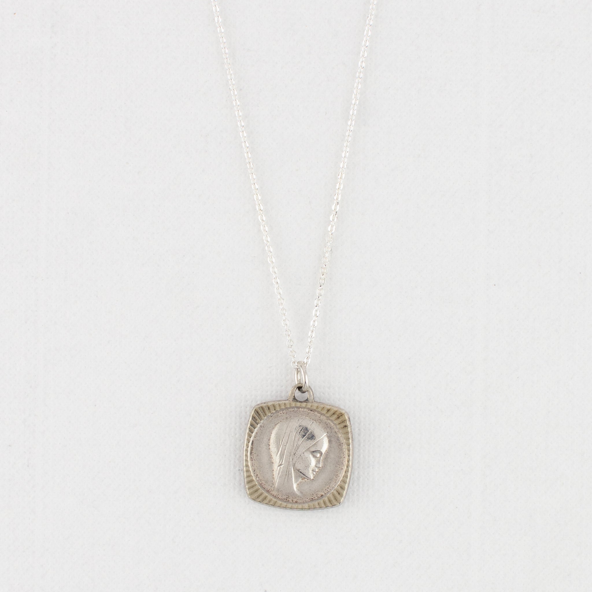 Vintage Medal  Virgin Mary v99