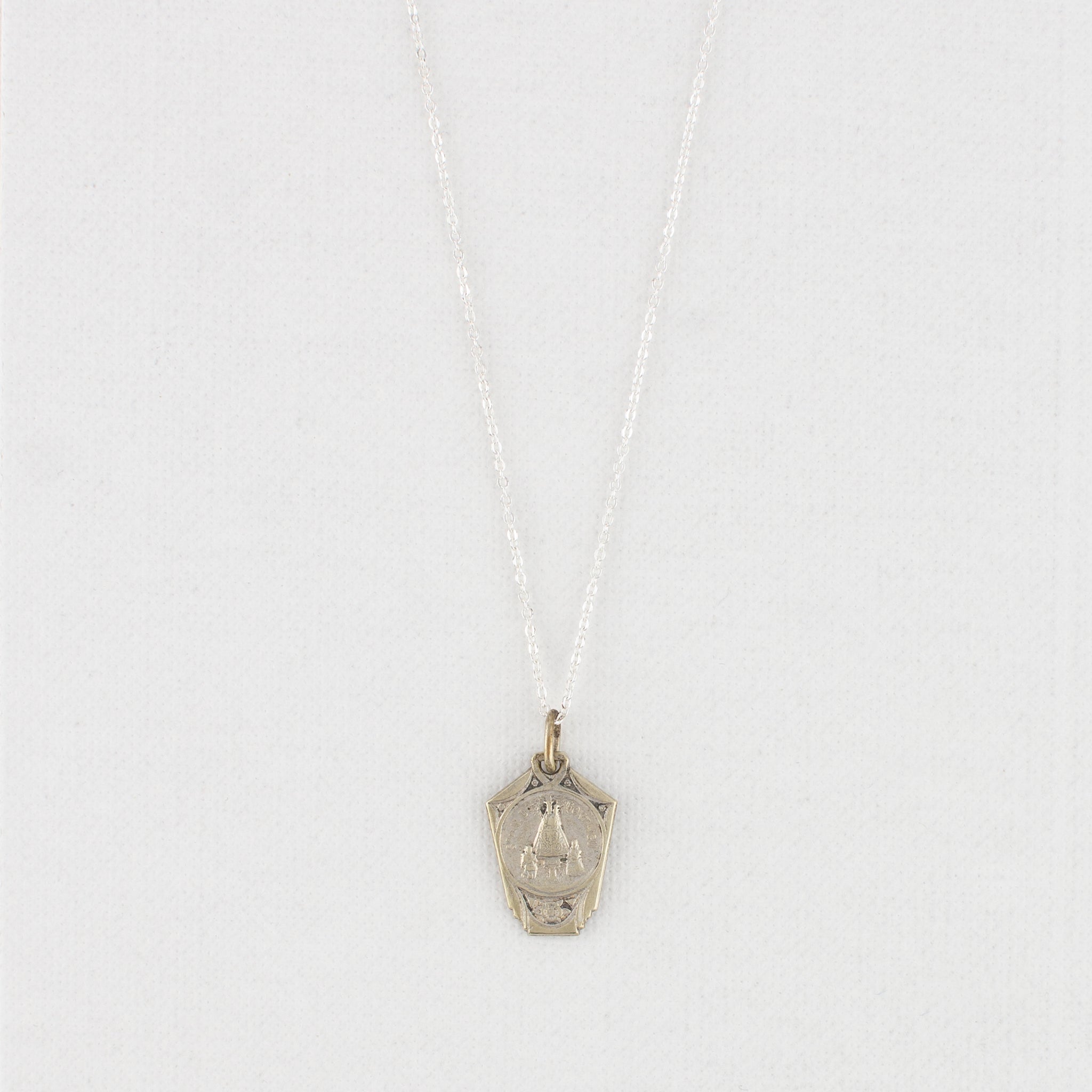 Vintage Medal Notre Dame de Montaigu v103